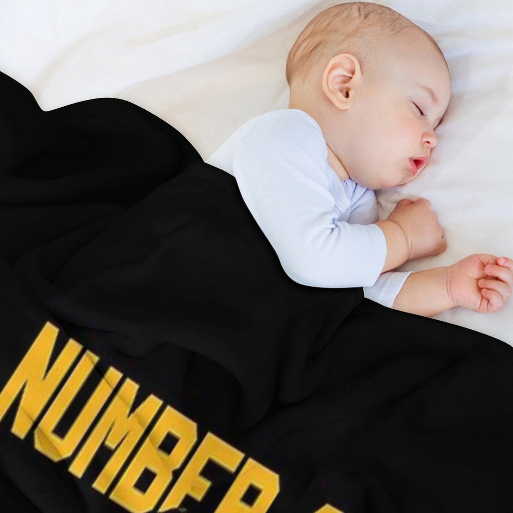 Bobby Orr Number 4 - The Yellow Stencil Machine-washable Throw Blanket