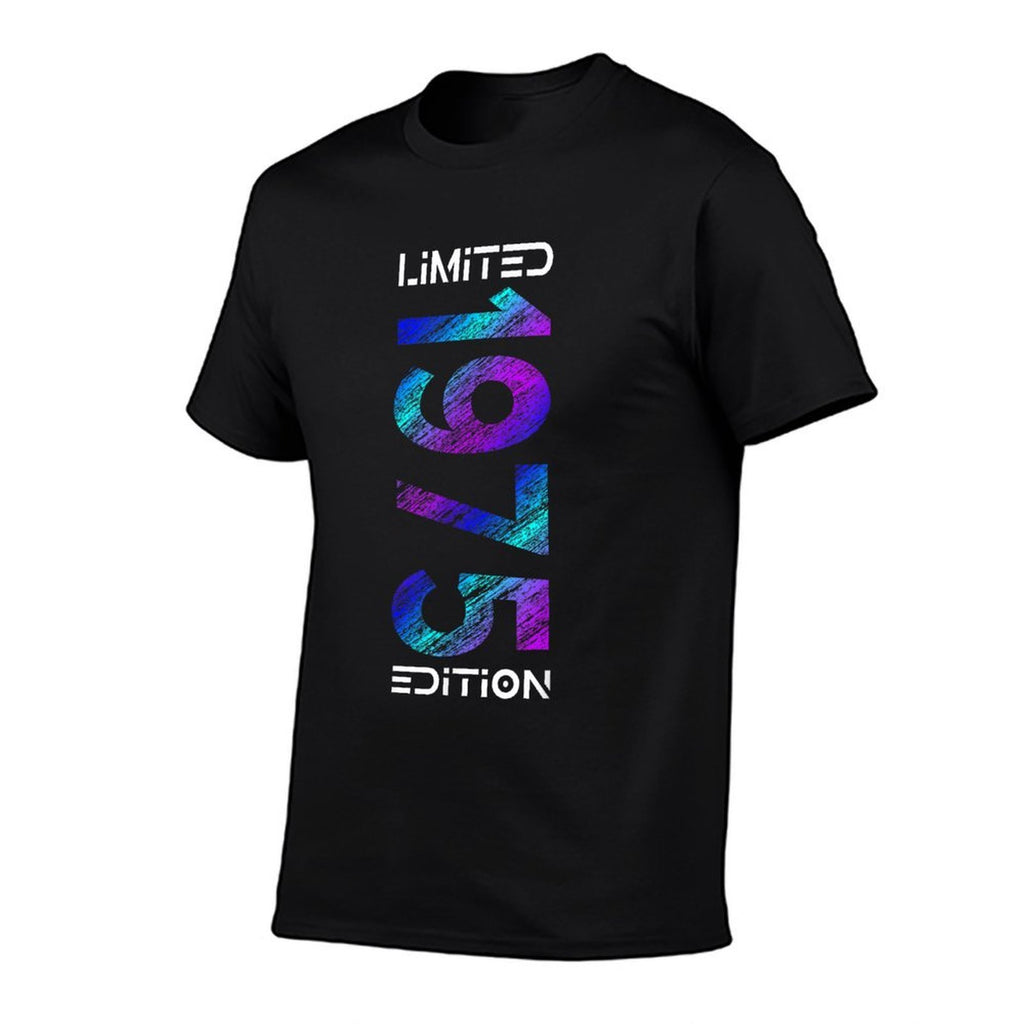 Limited Edition 1975 Man Woman 50th Birthday  Tagless Design T-Shirt