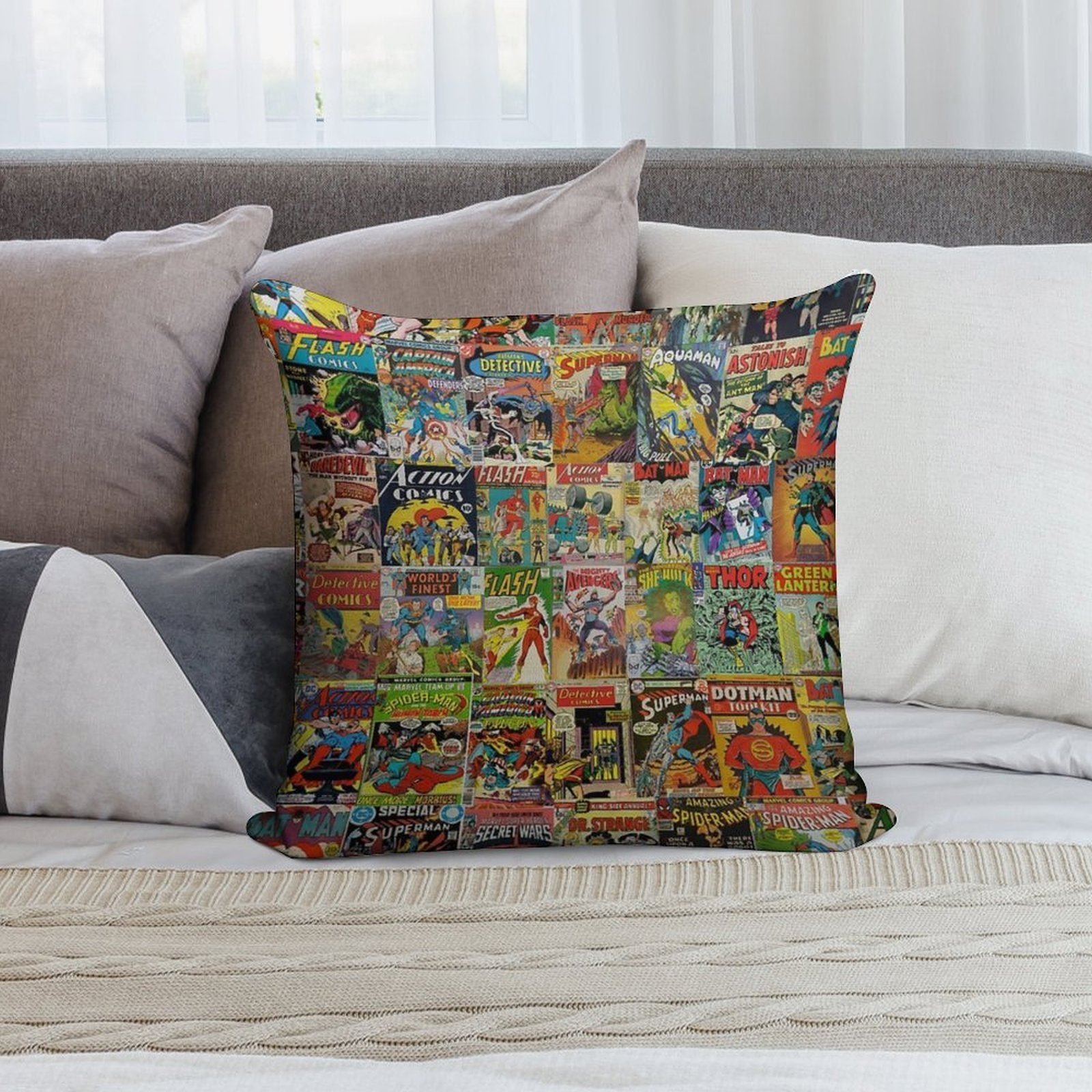 Vintage Comic Book Pattern Soft Multiple Sizes Throw Pillow