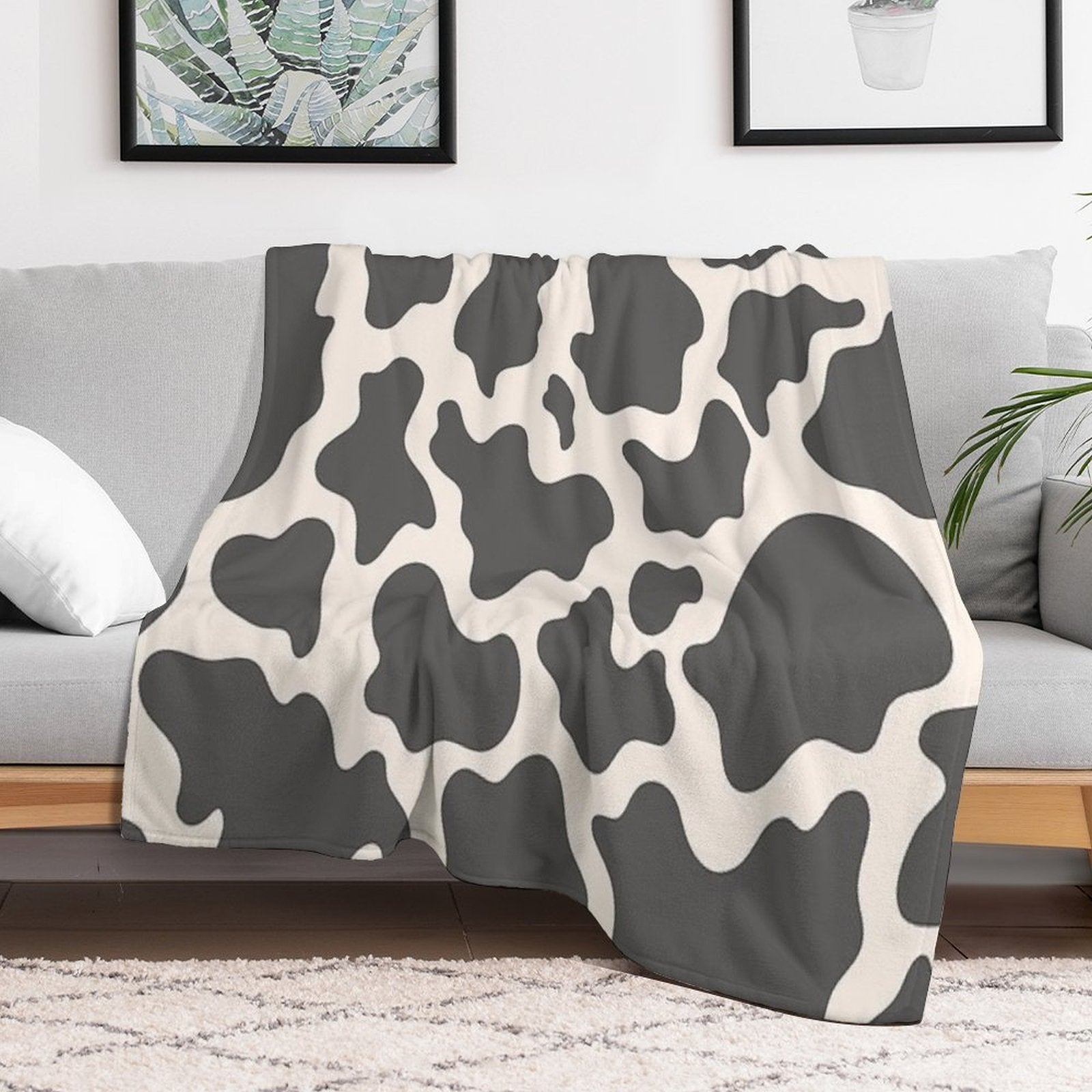 Cow Pattern. Black And White All-season Throw Blanket