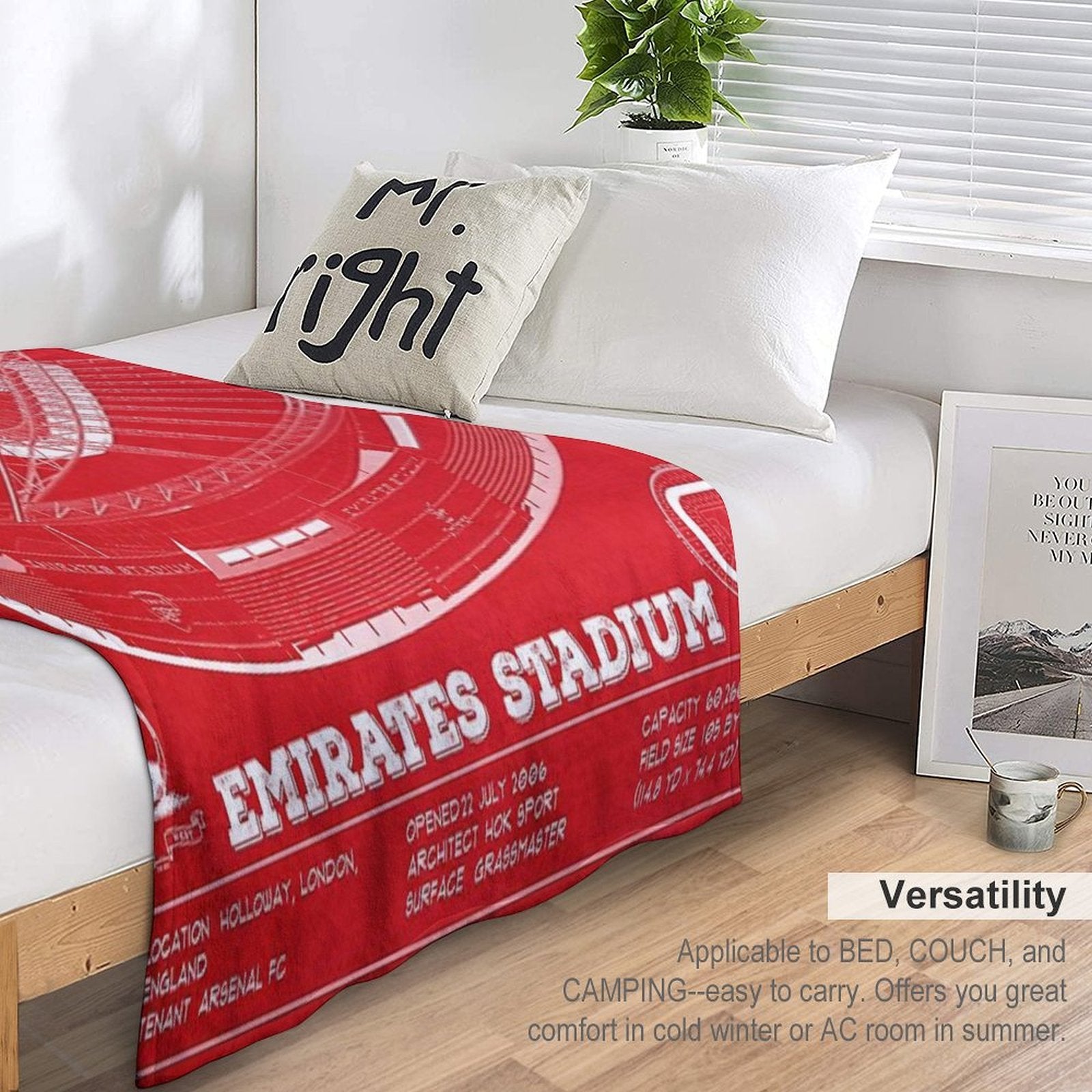 Emirates Stadium Premium Throw Blanket