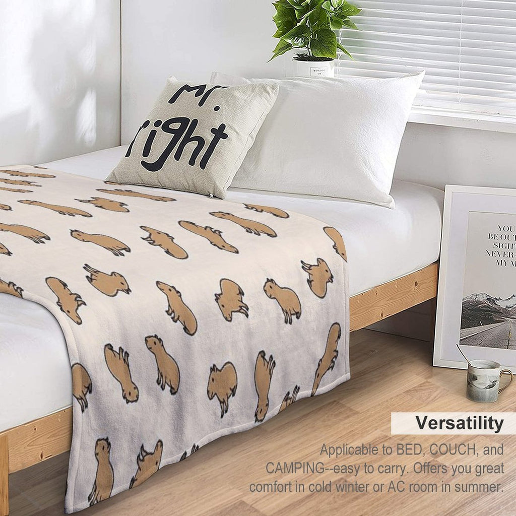 Capybara Lightweight Throw Blanket