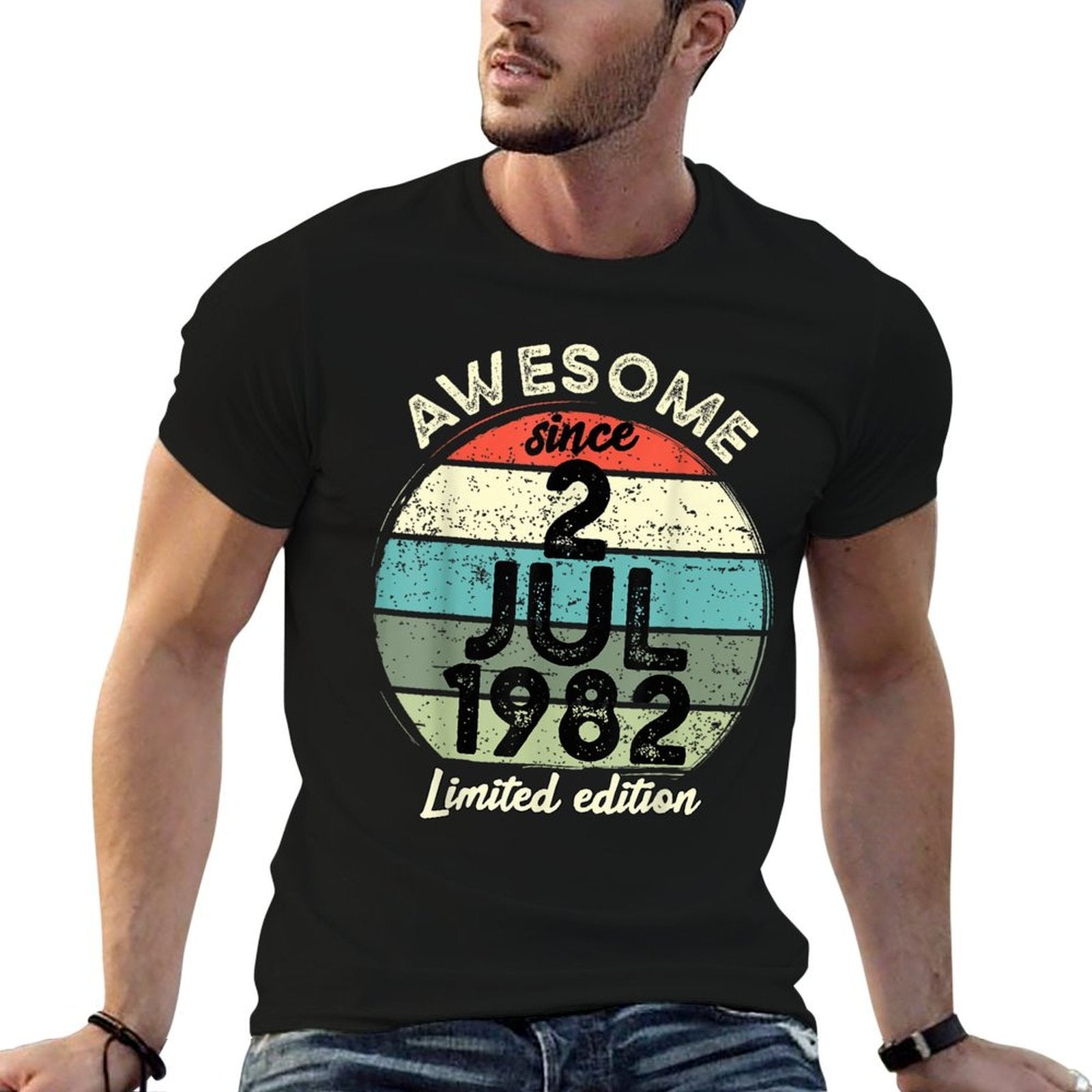 40 Year Old Birthday 2 July 1982 40th Birthday Comfortable T-Shirt