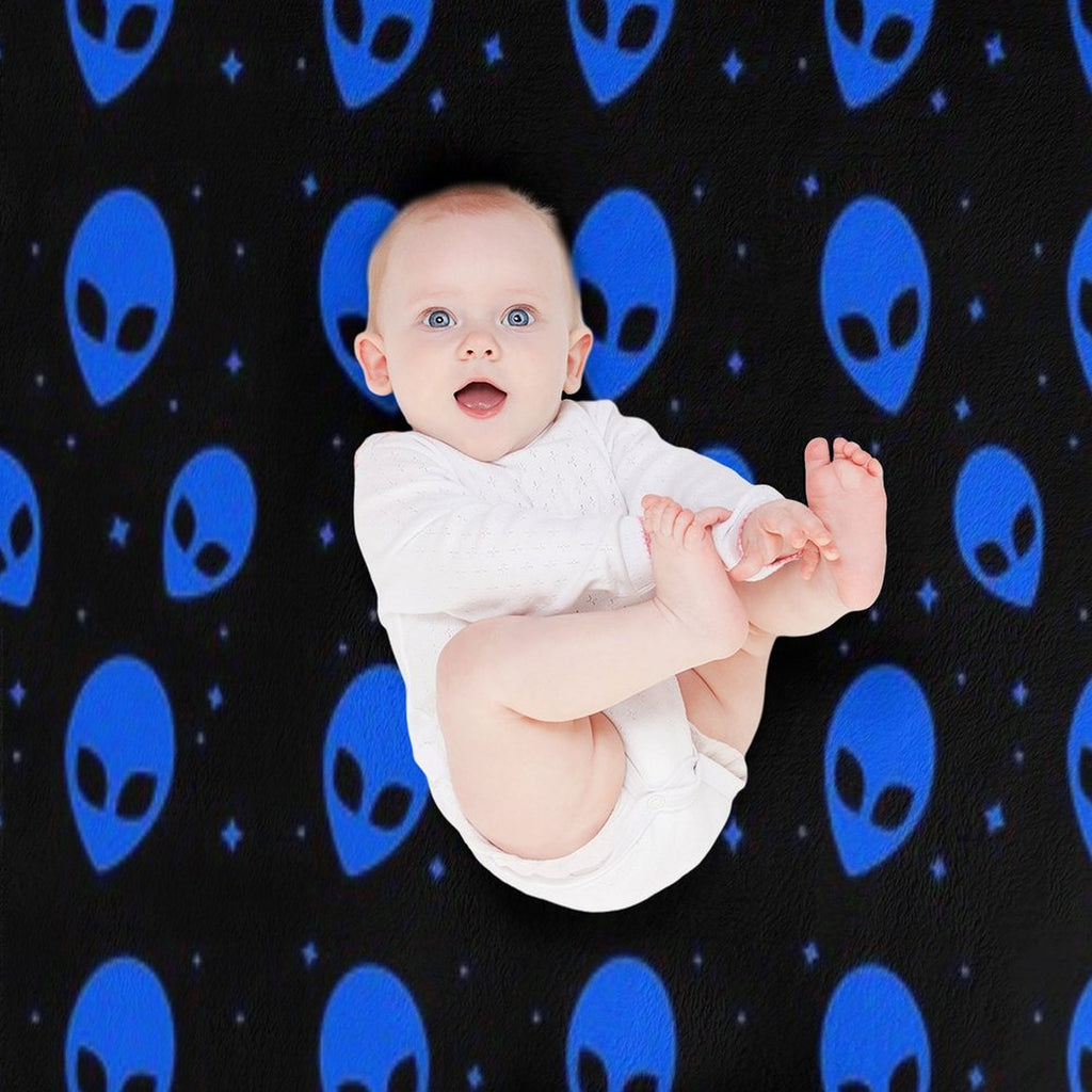 Blue And Black Alien Pattern Durable Throw Blanket