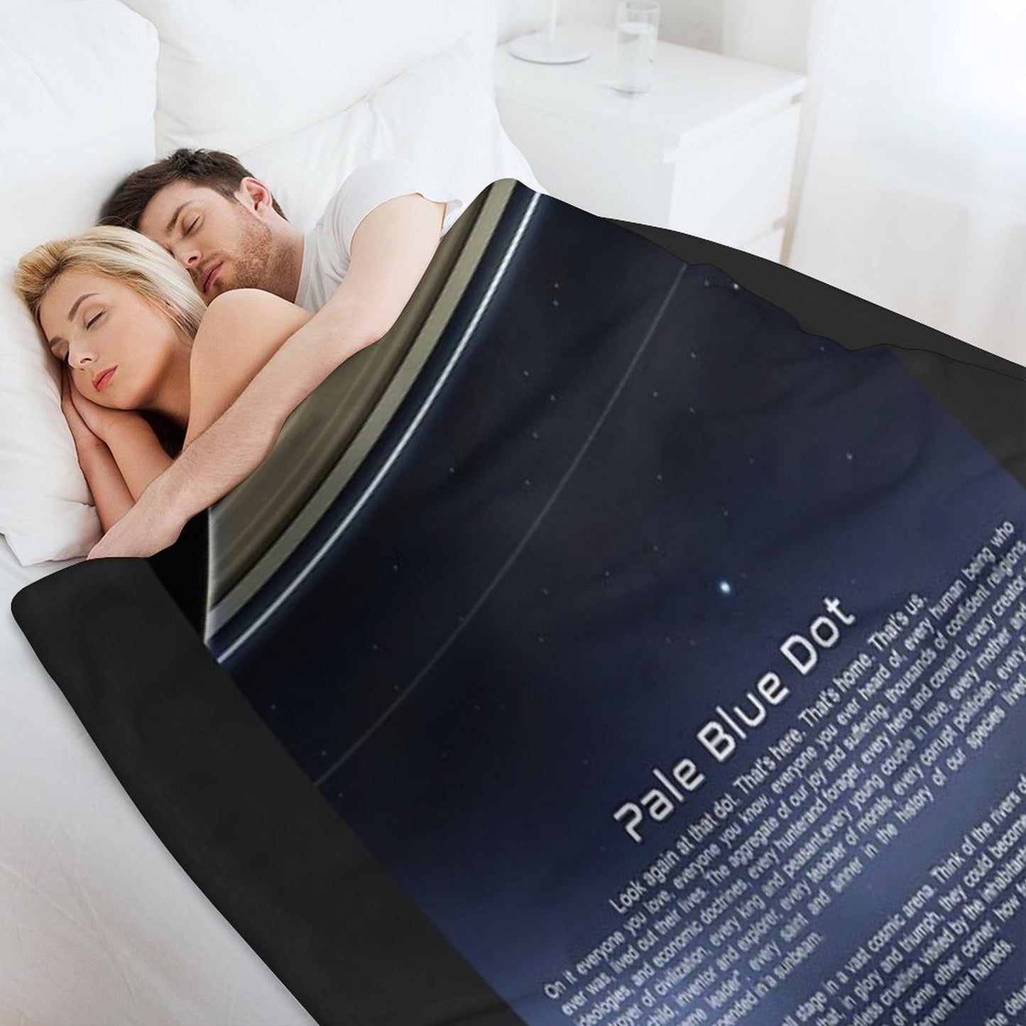 Pale Blue Dot - Carl Sagan Machine-washable Throw Blanket
