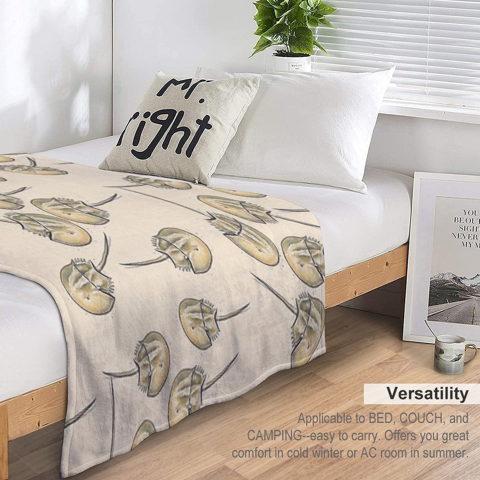 Horseshoe Crabs Multi-functional Throw Blanket