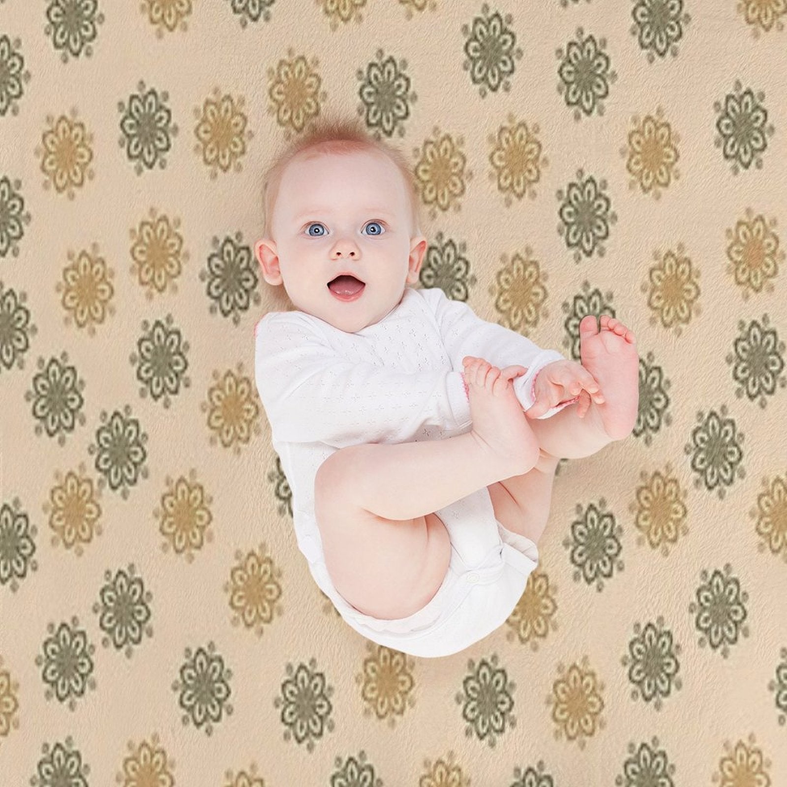 QUADROS Premium Throw Blanket