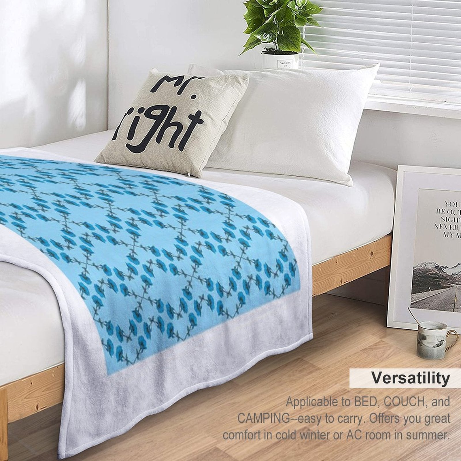 Vibrant Sky Blue Flower Pattern Machine-washable Throw Blanket