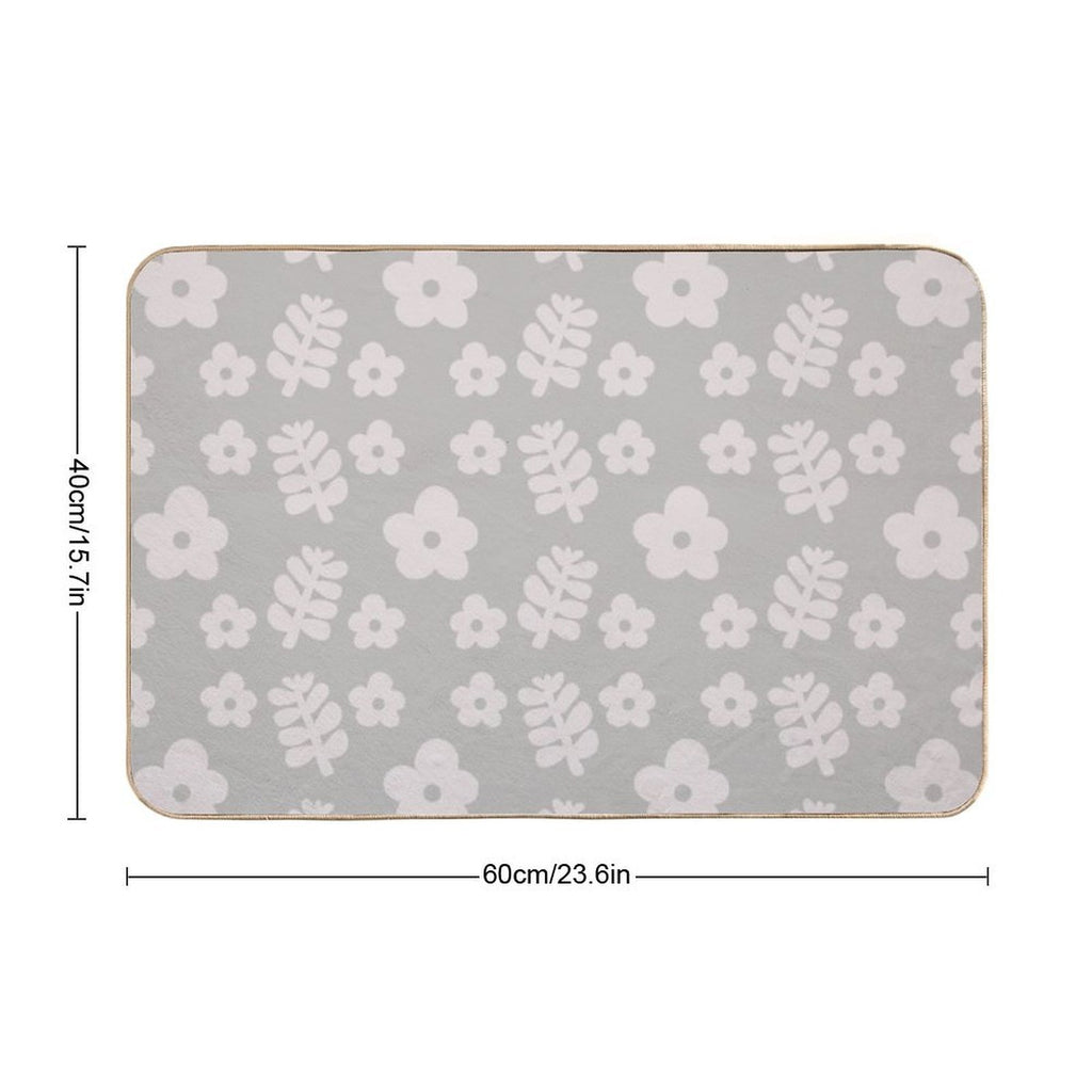 Mid Century Modern Flowers & Leaves, Cute Retro Pattern, Taupe  Slip-Resistant Bath Mat