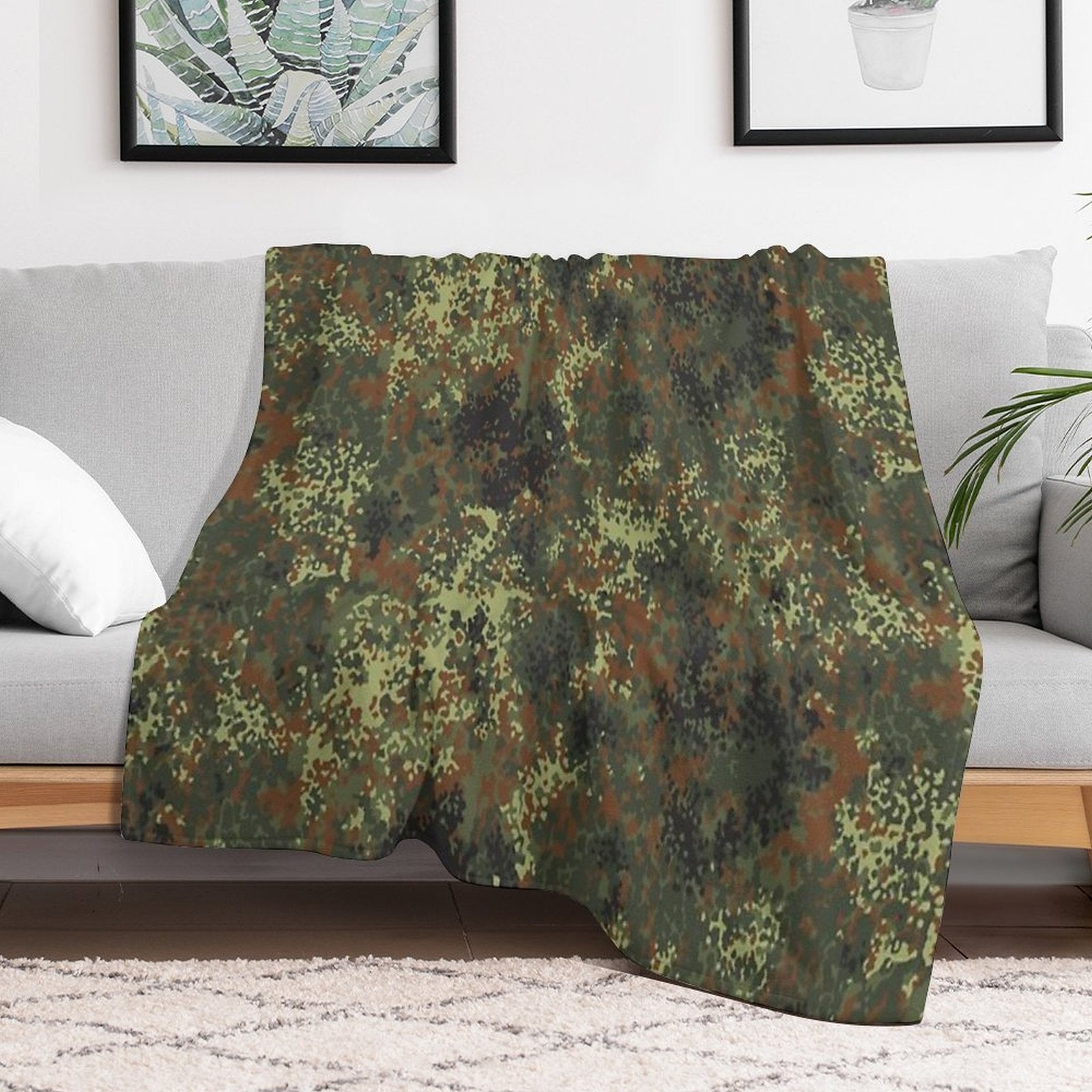 Flecktarn Camo Sustainable Throw Blanket