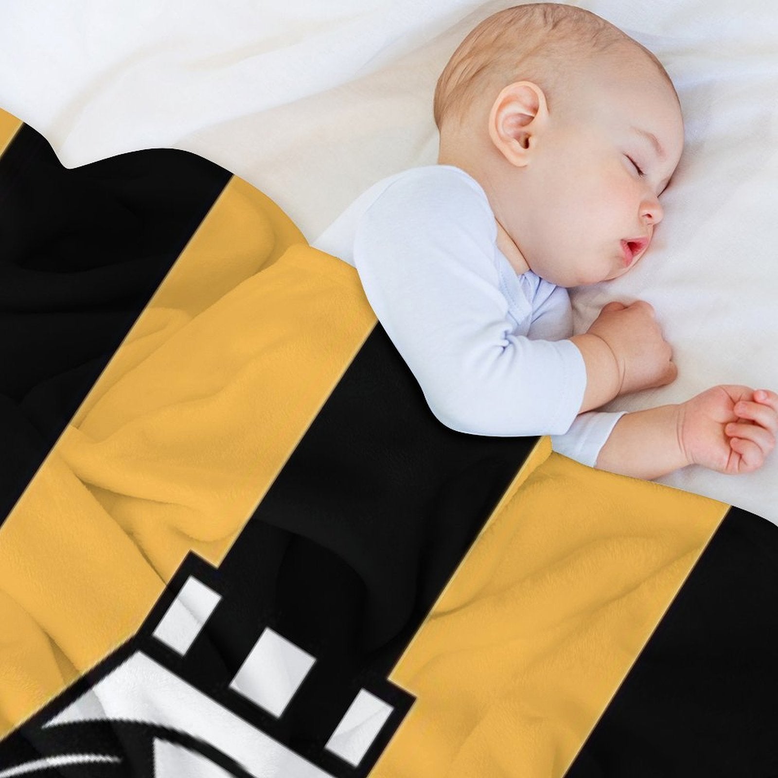 Cambridge United FC Logo - Stripes Quick-dry Throw Blanket