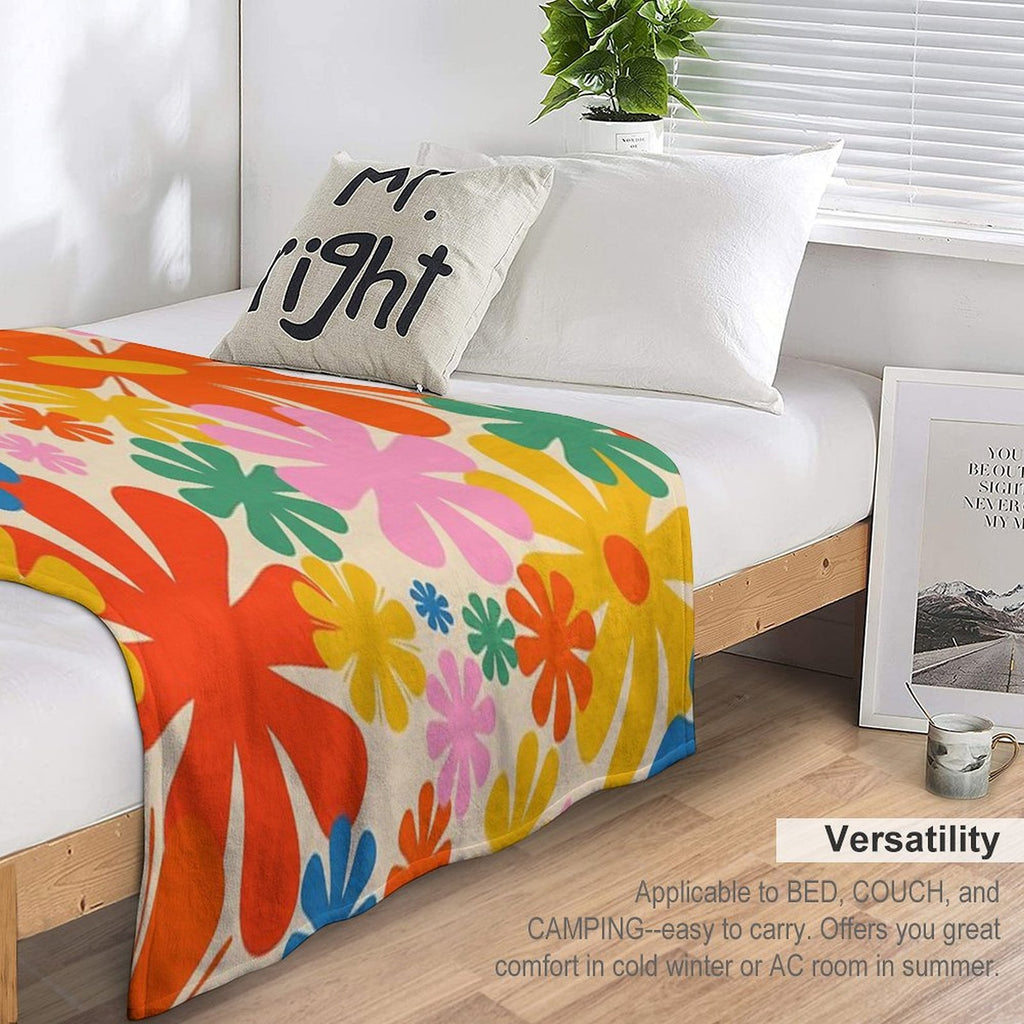 Retro 60s 70s Aesthetic Colorful Floral Pattern All-season Throw Blanket