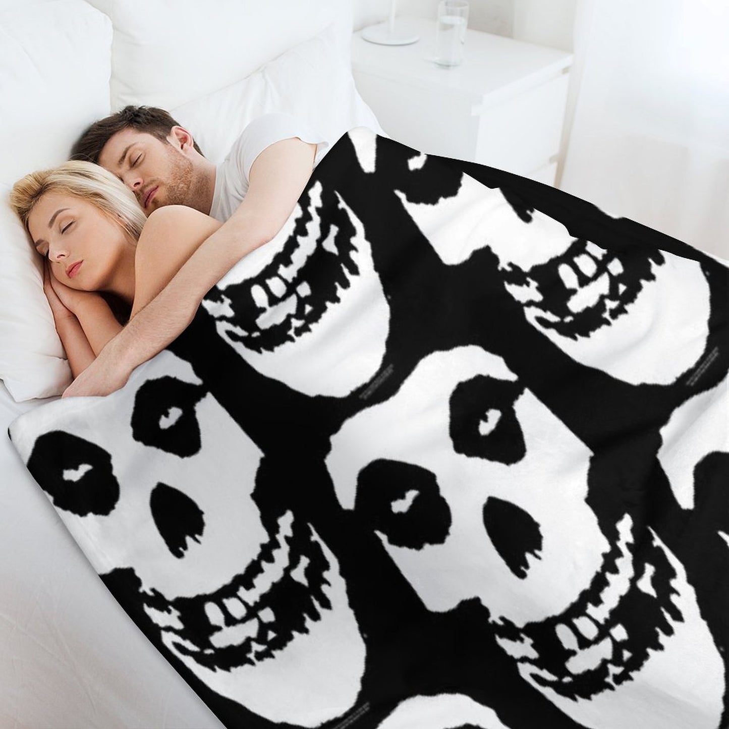 Misfits Lightweight Throw Blanket
