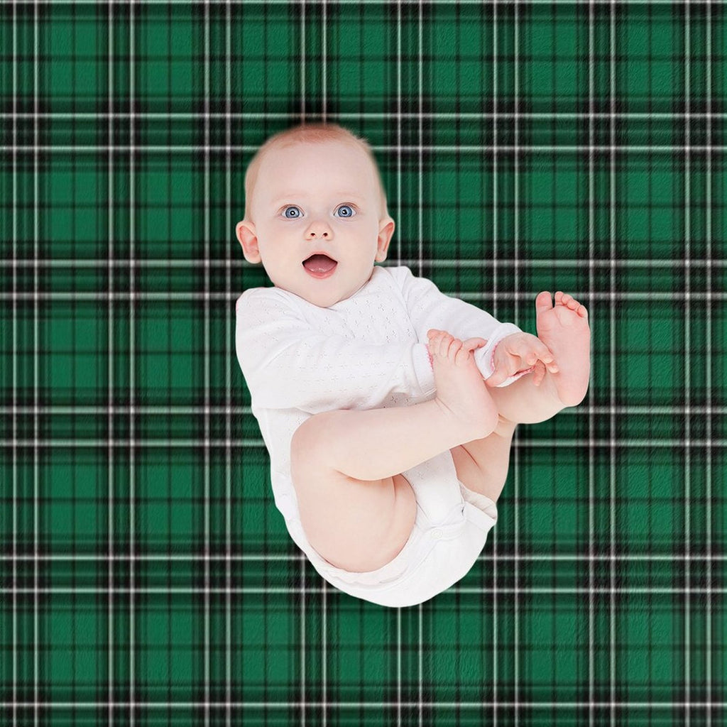 Clan MacLean Hunting Tartan All-season Throw Blanket