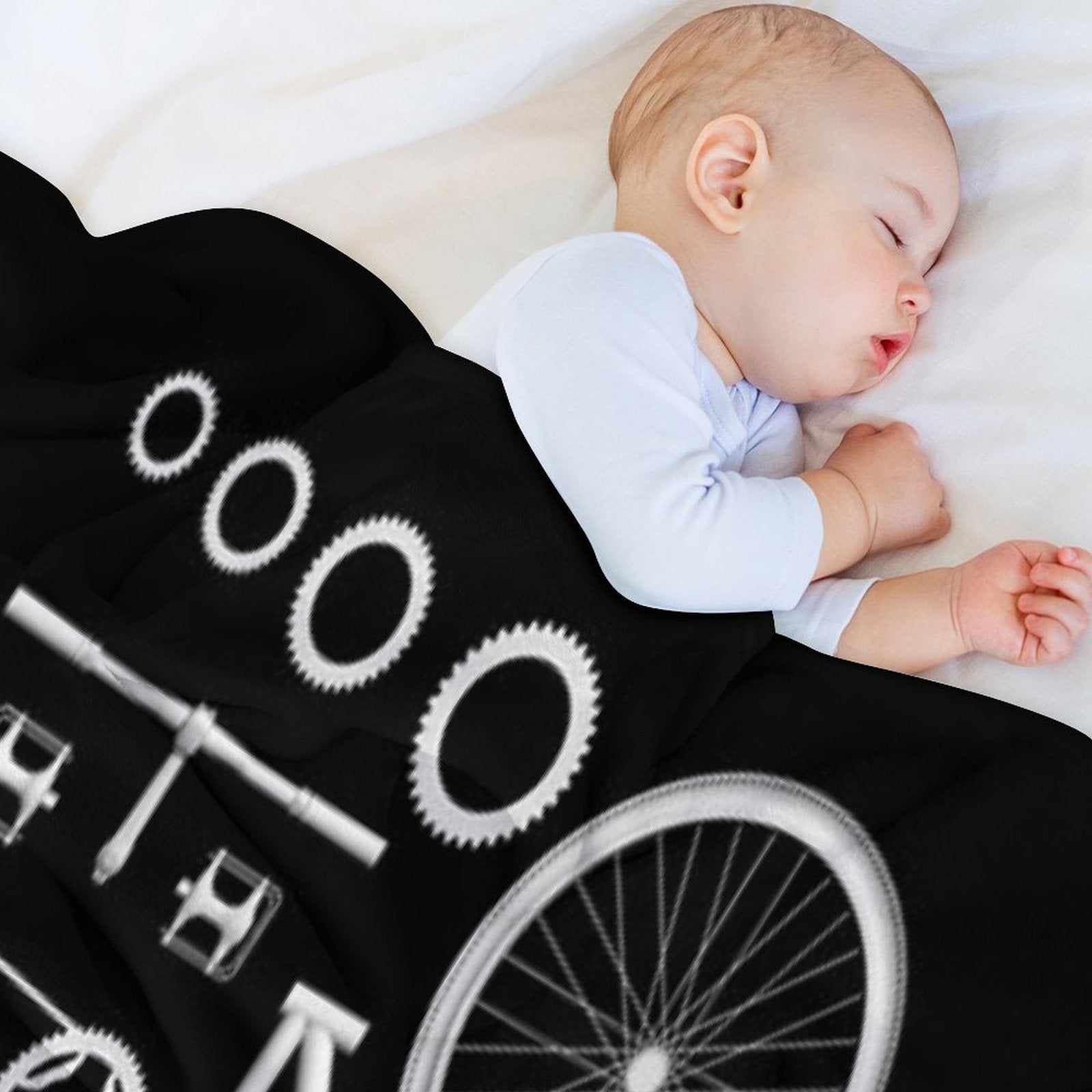 Bike Exploded Shrink-resistant Throw Blanket