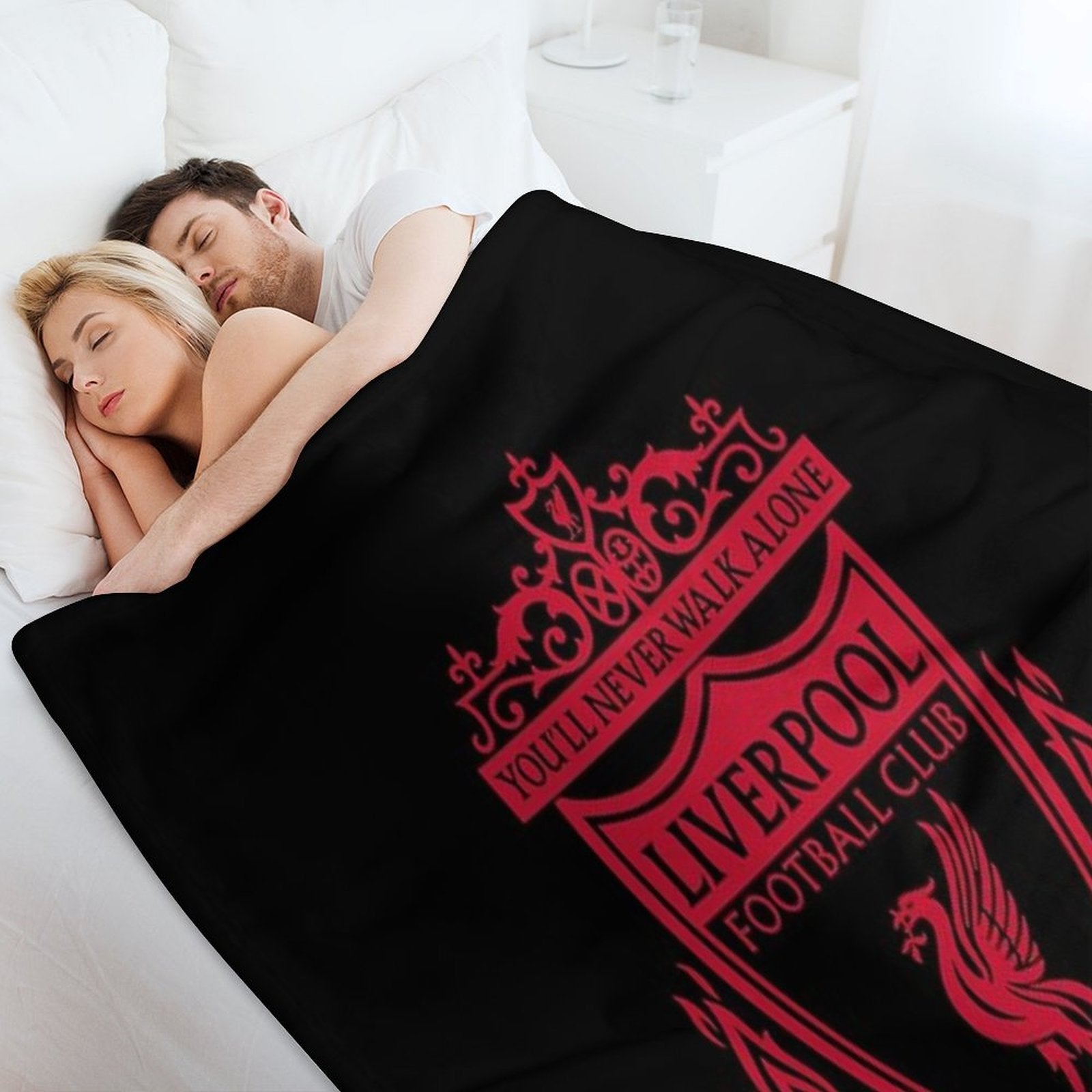 Classic Red Liverpool Emblem Easy Care Throw Blanket