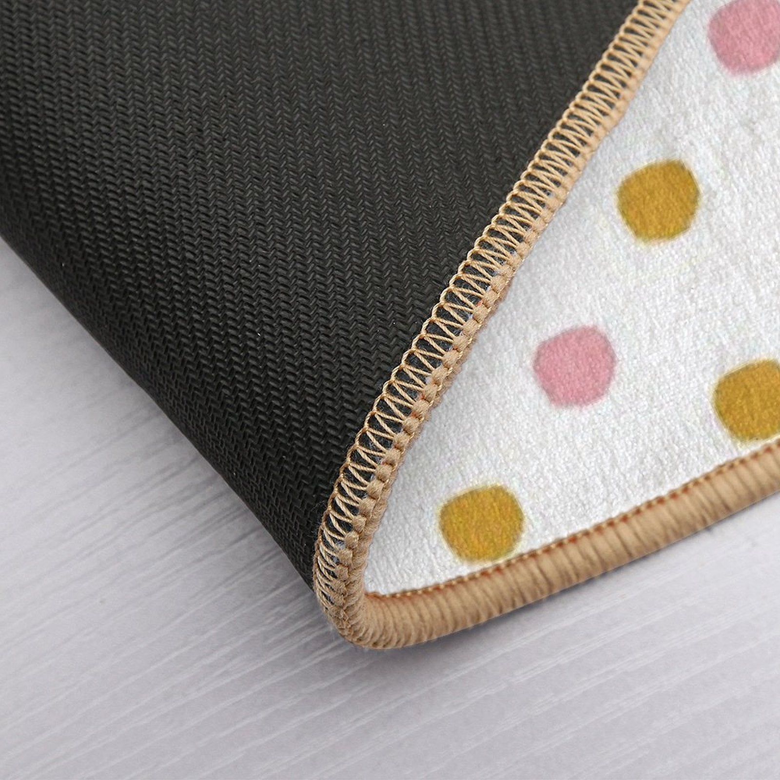 Dots  Repositionable Bath Mat