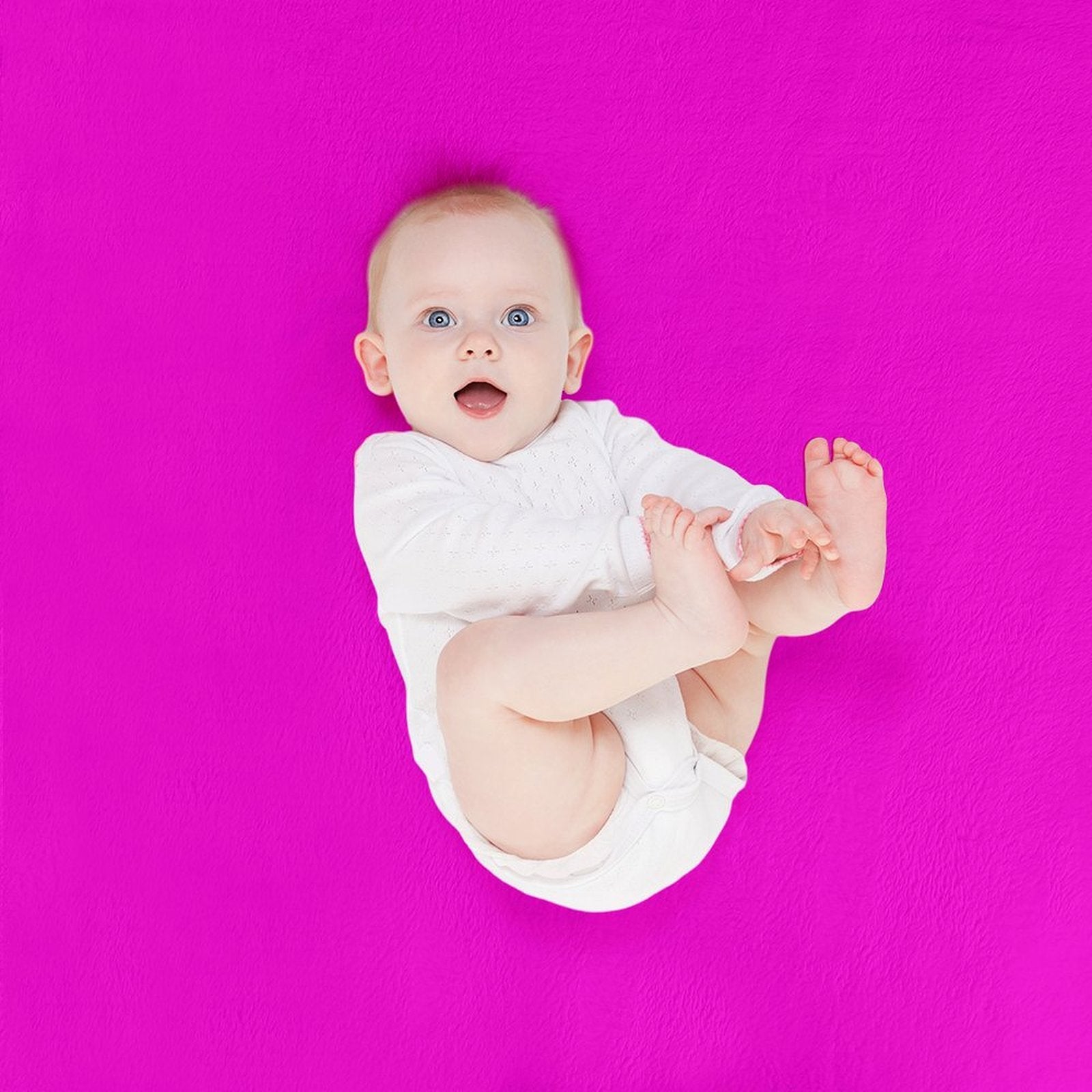 Fluorescent Neon Hot Pink Machine-washable Throw Blanket