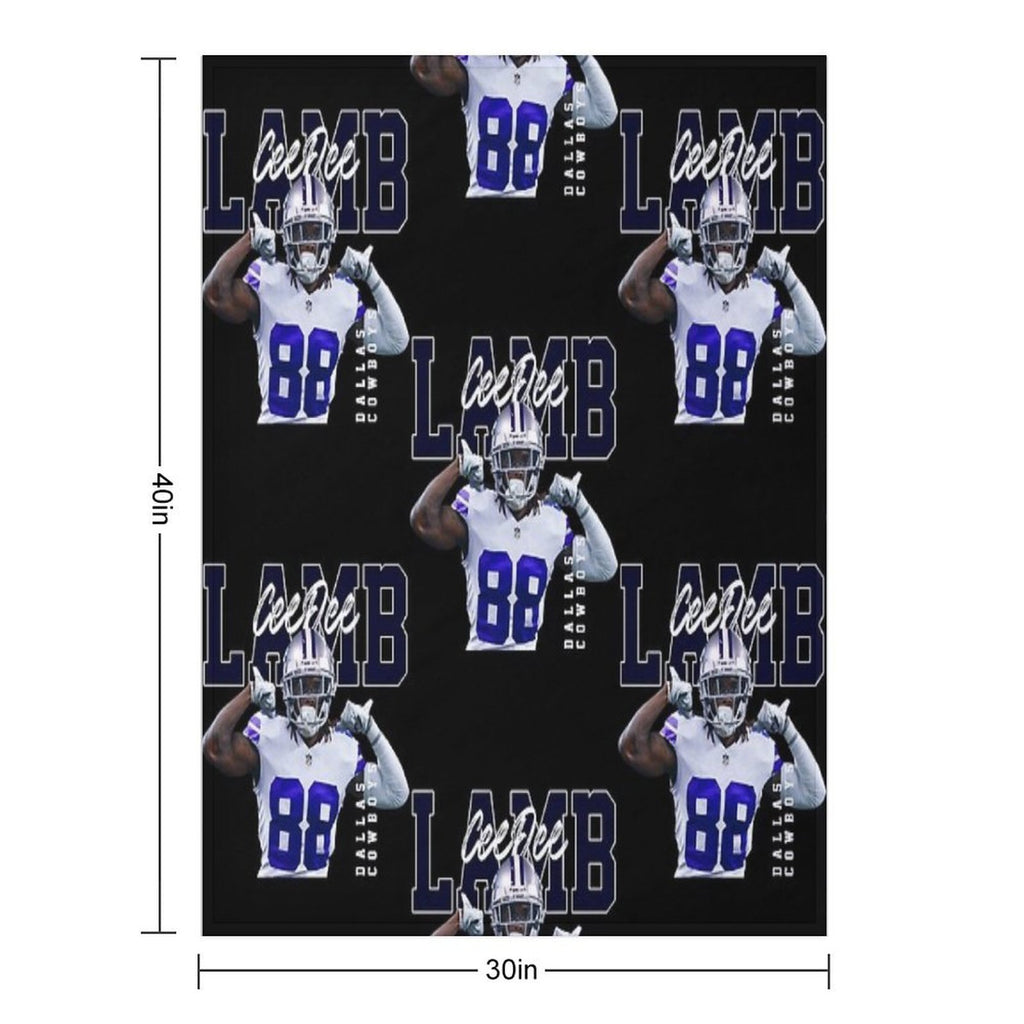 Ceedee-Lamb-DallasCowboys-Football-Players Lightweight Throw Blanket