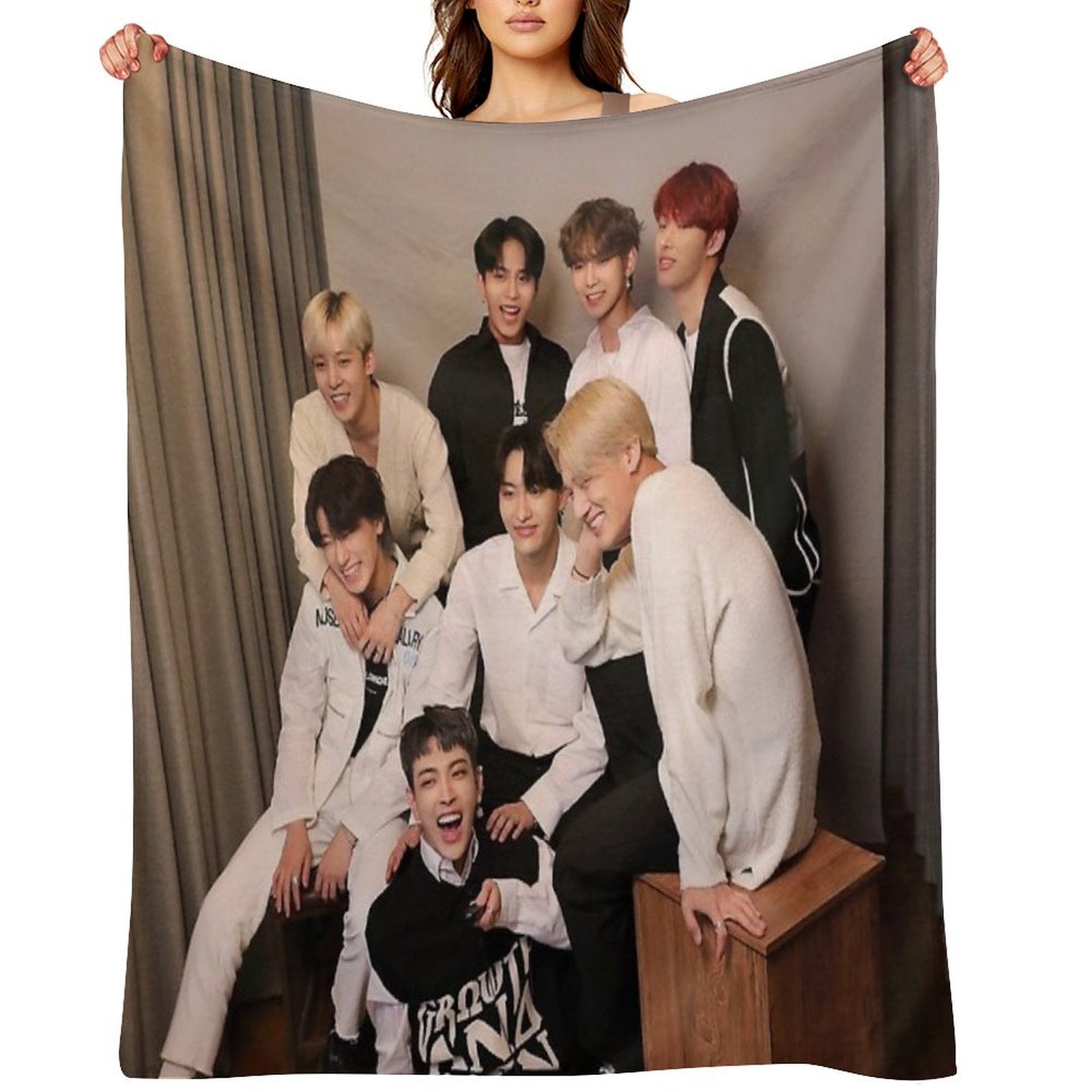 Ateez Anniversary Wrinkle-free Throw Blanket