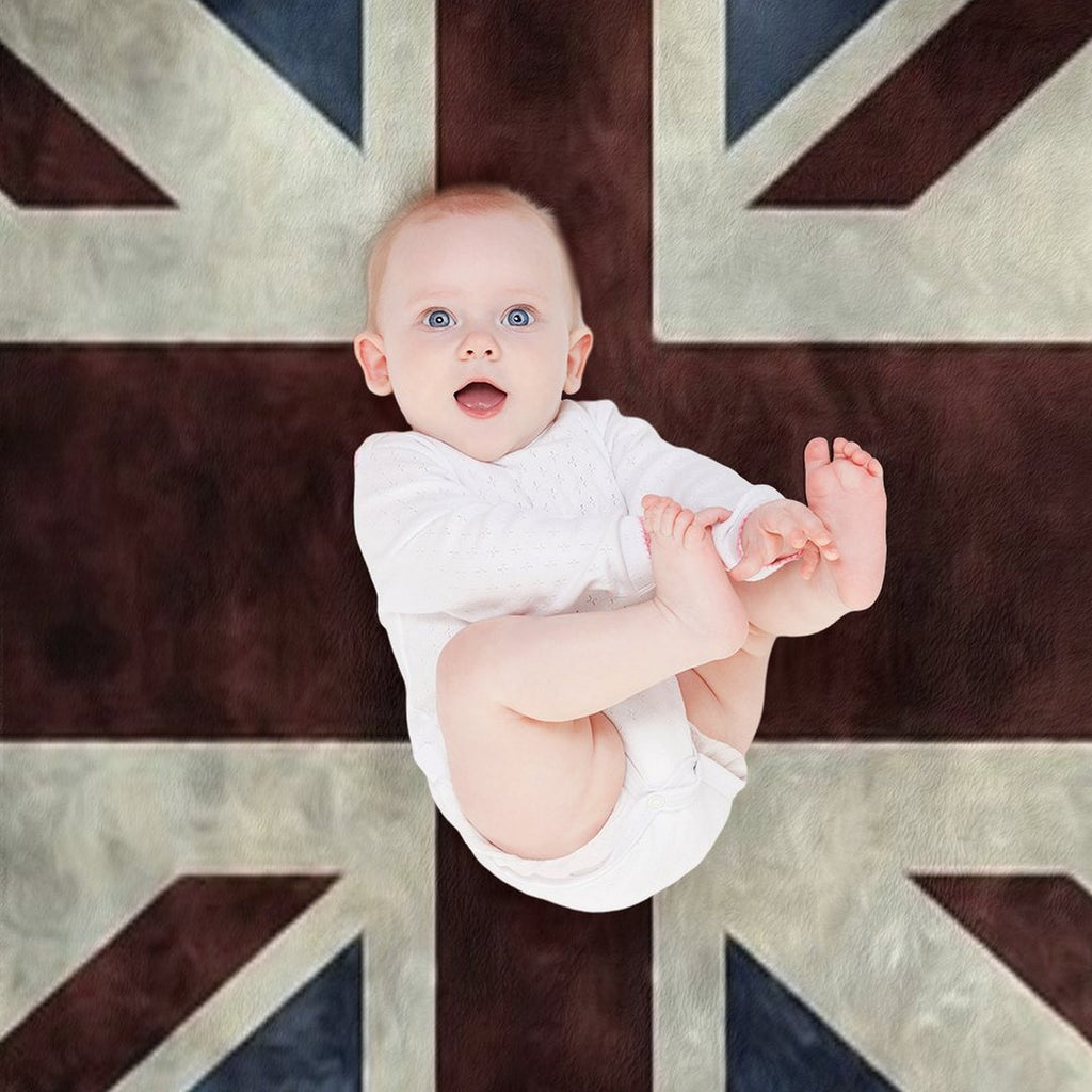 A Grunge Looking Distressed Union Jack Uk Version Machine-washable Throw Blanket