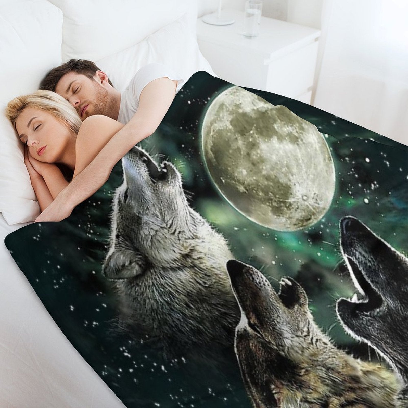 The Howling Wolf at The Moon And Galaxy Stars Lightweight Throw Blanket