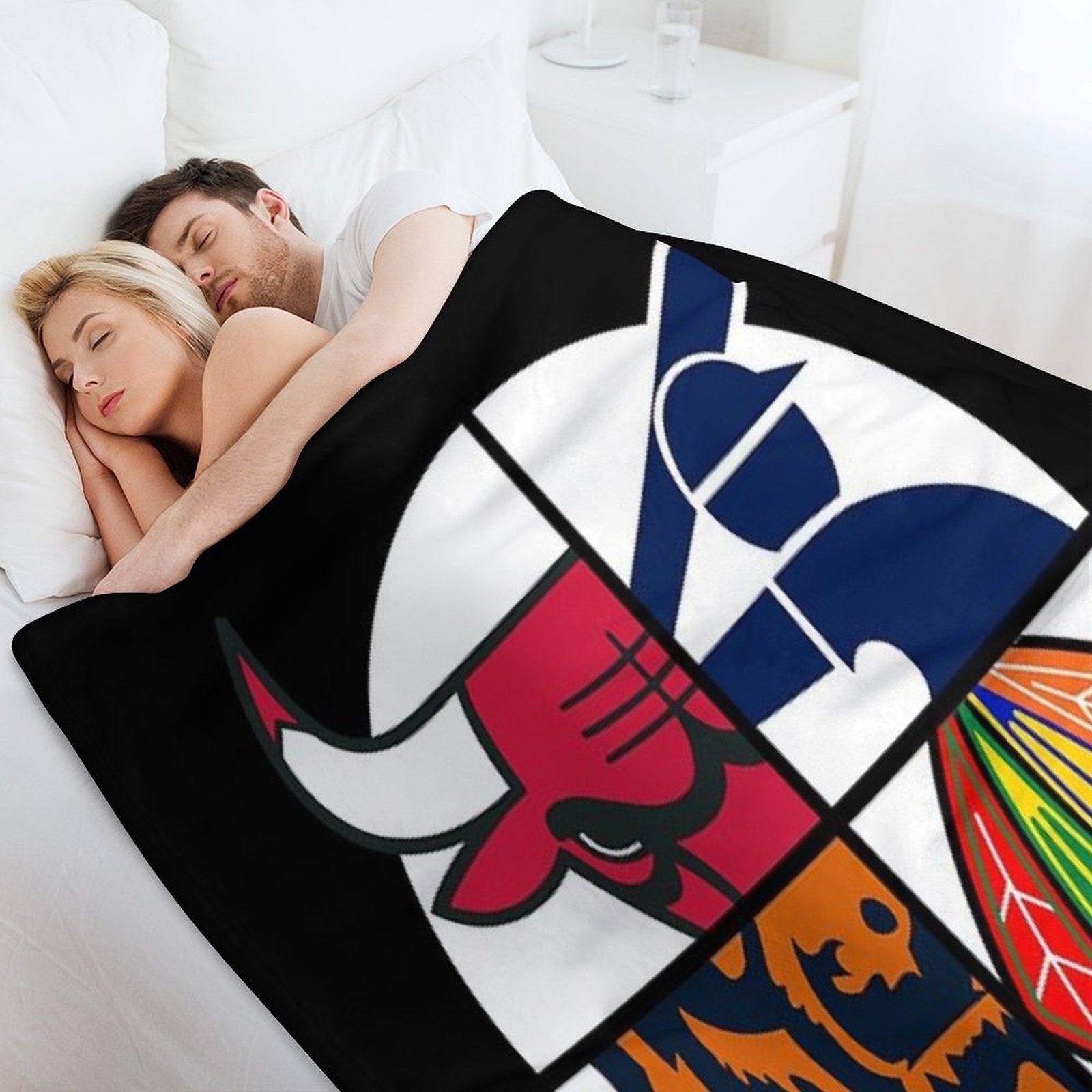 Chicago Southside Sports Machine-washable Throw Blanket