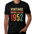 70 Year Old Gifts Vintage 1952 Limited Edition 70th Birthday  Lightweight T-Shirt