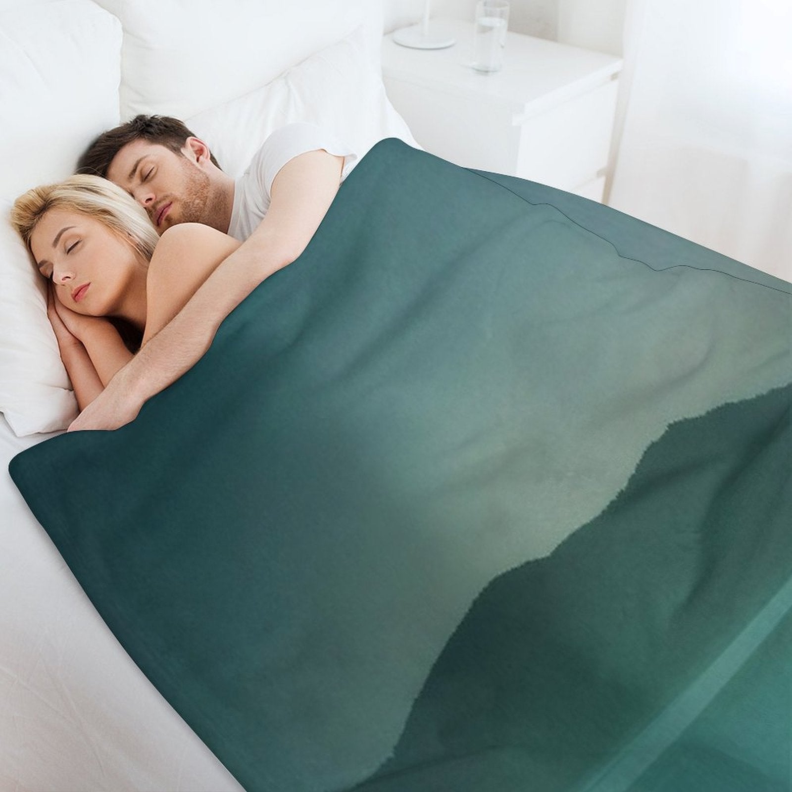 Lakeside Drive Multi-functional Throw Blanket