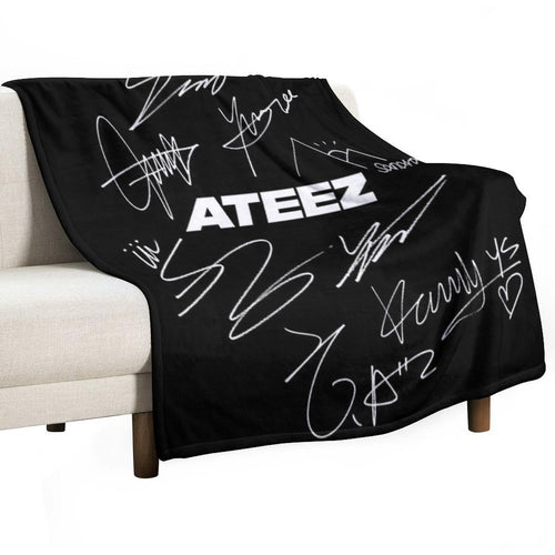 ATEEZ - Logo + Autographs (black) Plush Throw Blanket