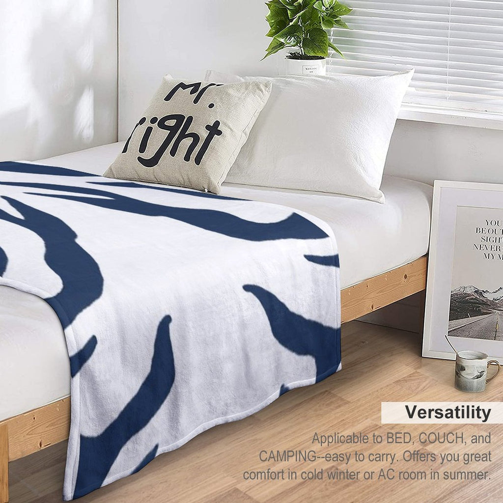 Ahsoka Tano Durable Throw Blanket