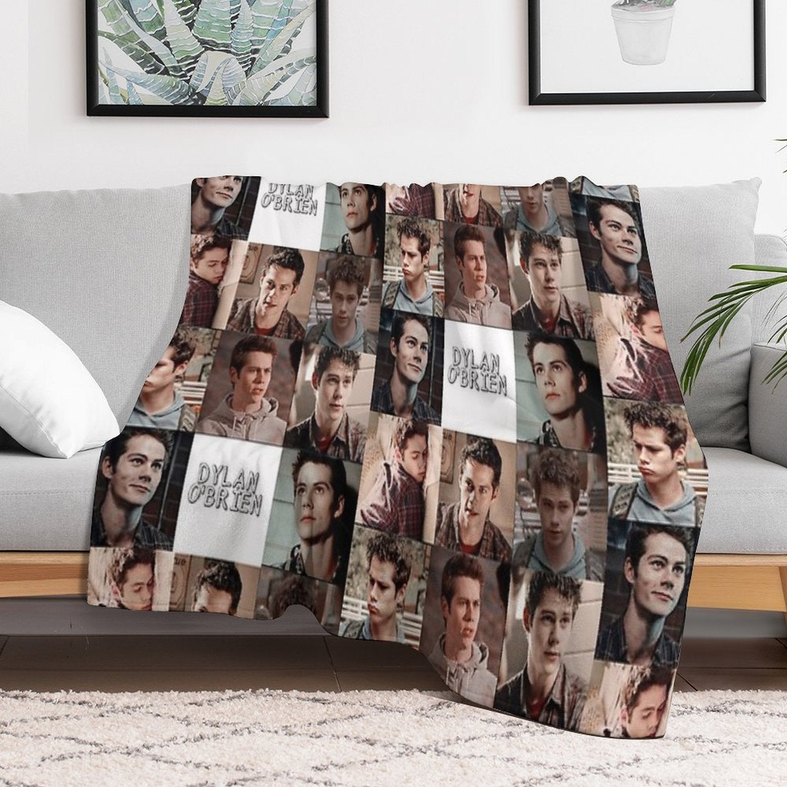 Dylan O'brien Lightweight Throw Blanket