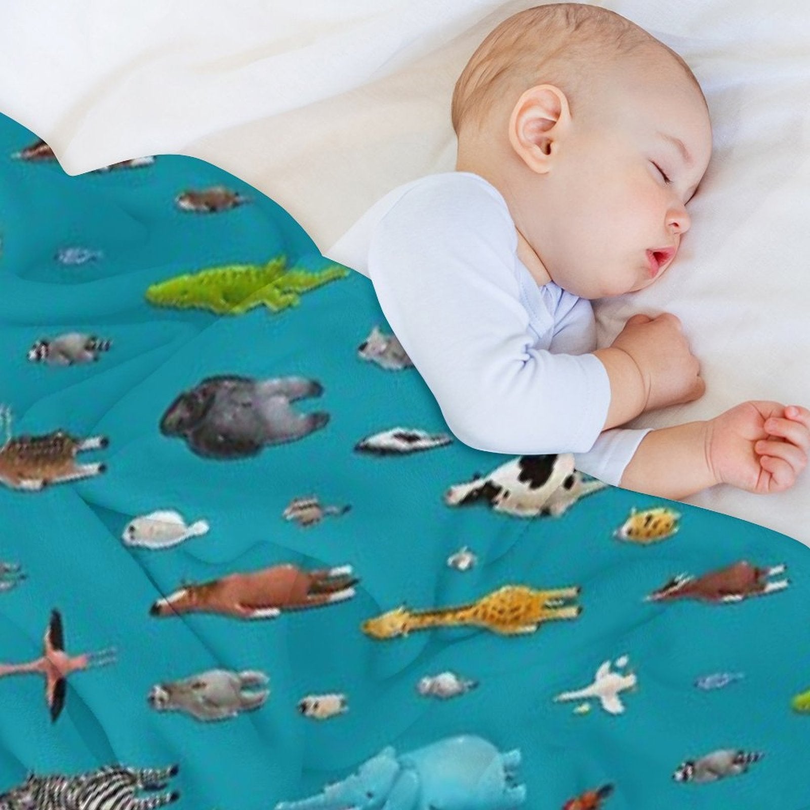 Sleeping Animals Machine-washable Throw Blanket