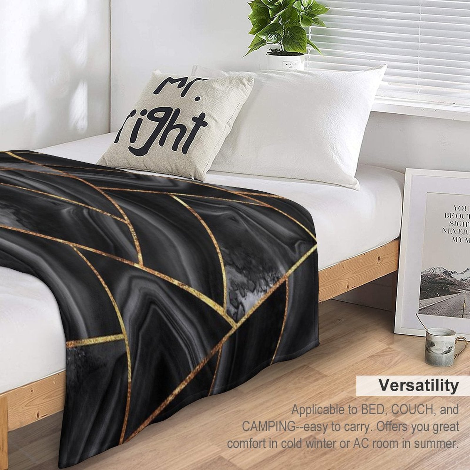 Black Night Agate Gold Geometric Glam #2 #geo #decor #art Comfort Throw Blanket