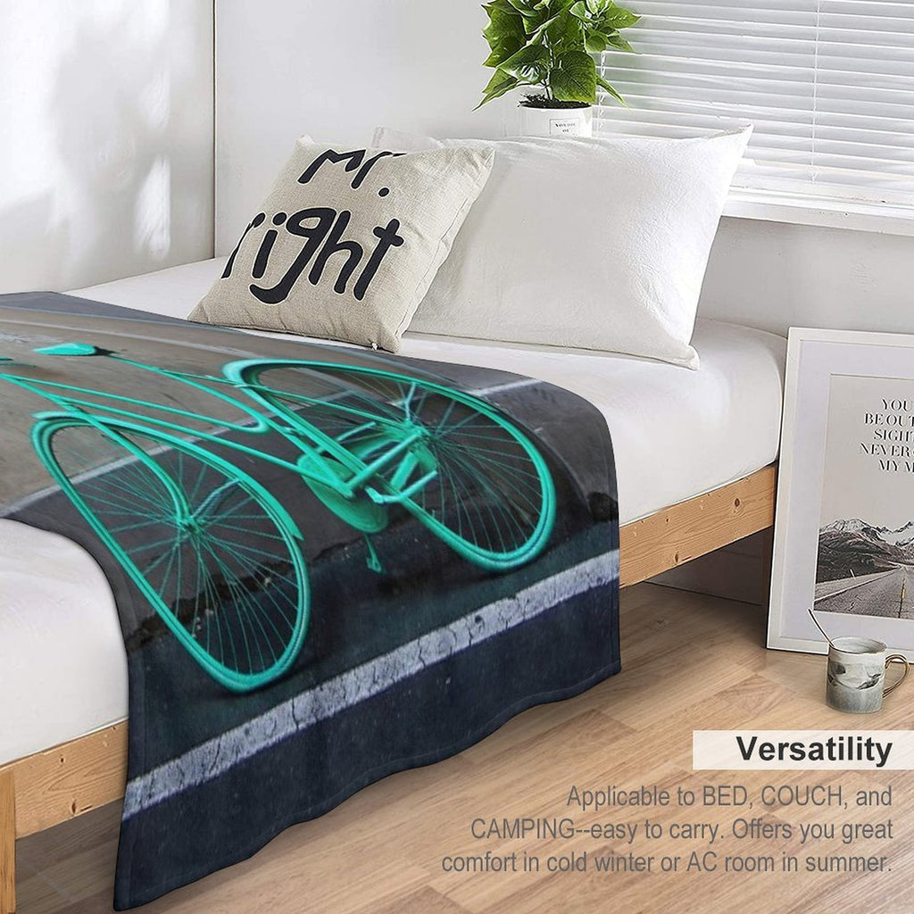 Green Cycle Wrinkle-free Throw Blanket