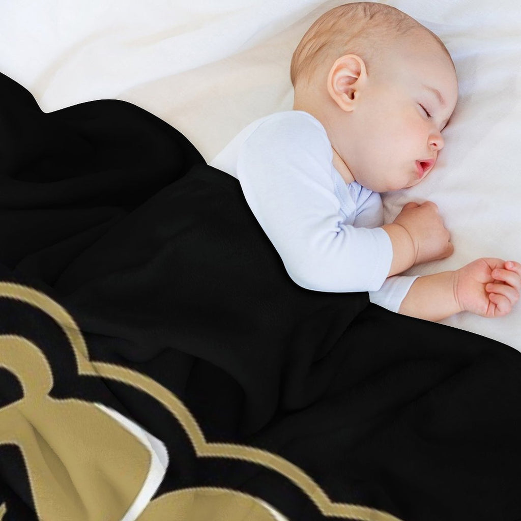 Oakland Golden Grizzlies Travel-friendly Throw Blanket