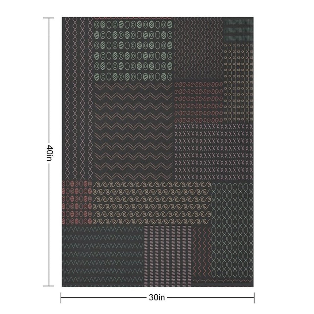 Minimalist Geometric Patterns Shrink-resistant Throw Blanket