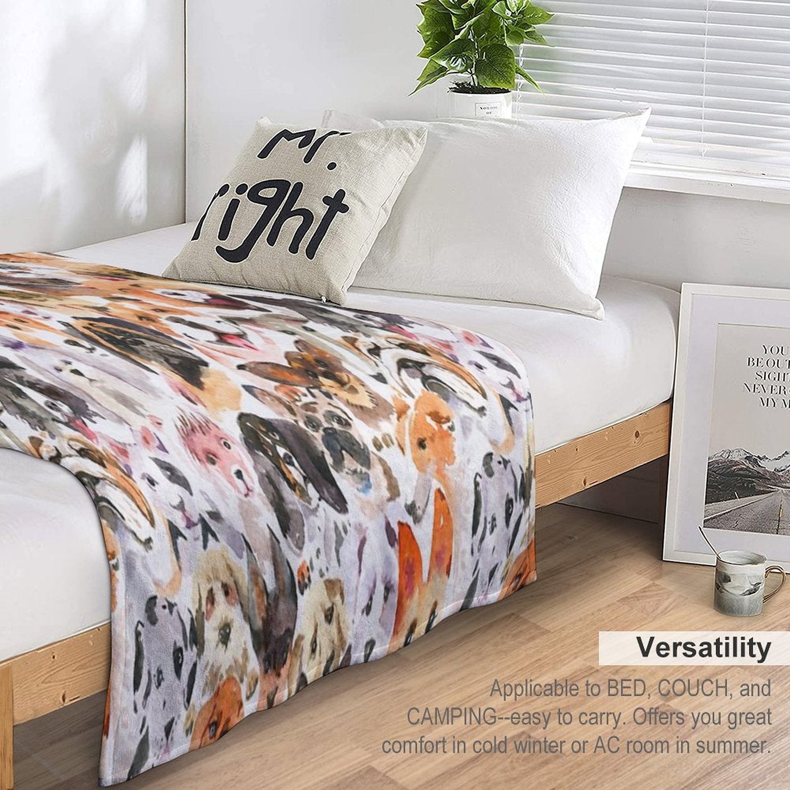 Cute Watercolor Dogs Lightweight Throw Blanket