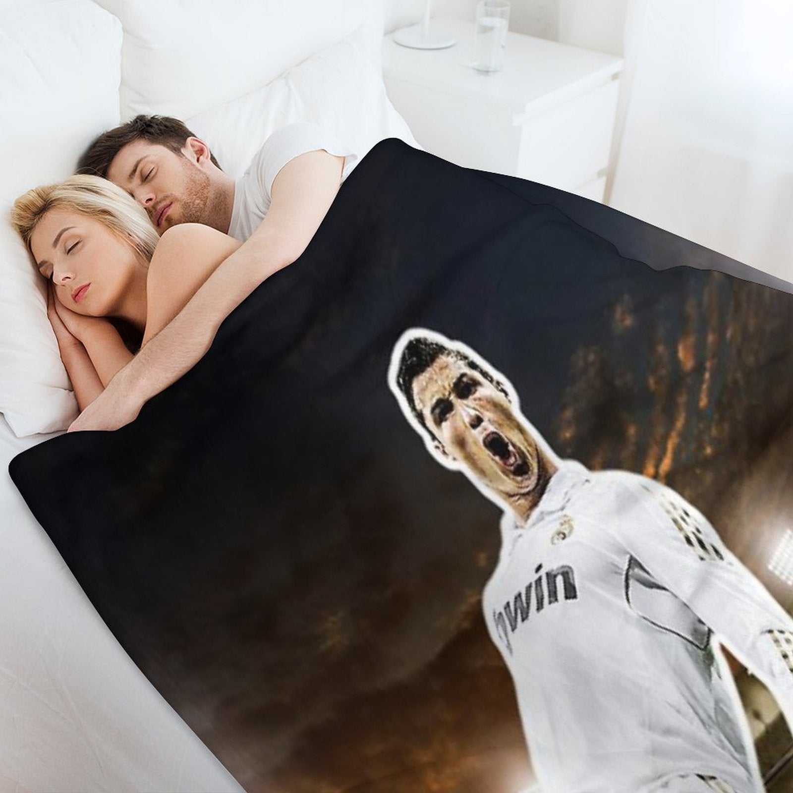 CR7 Velvety-soft Throw Blanket