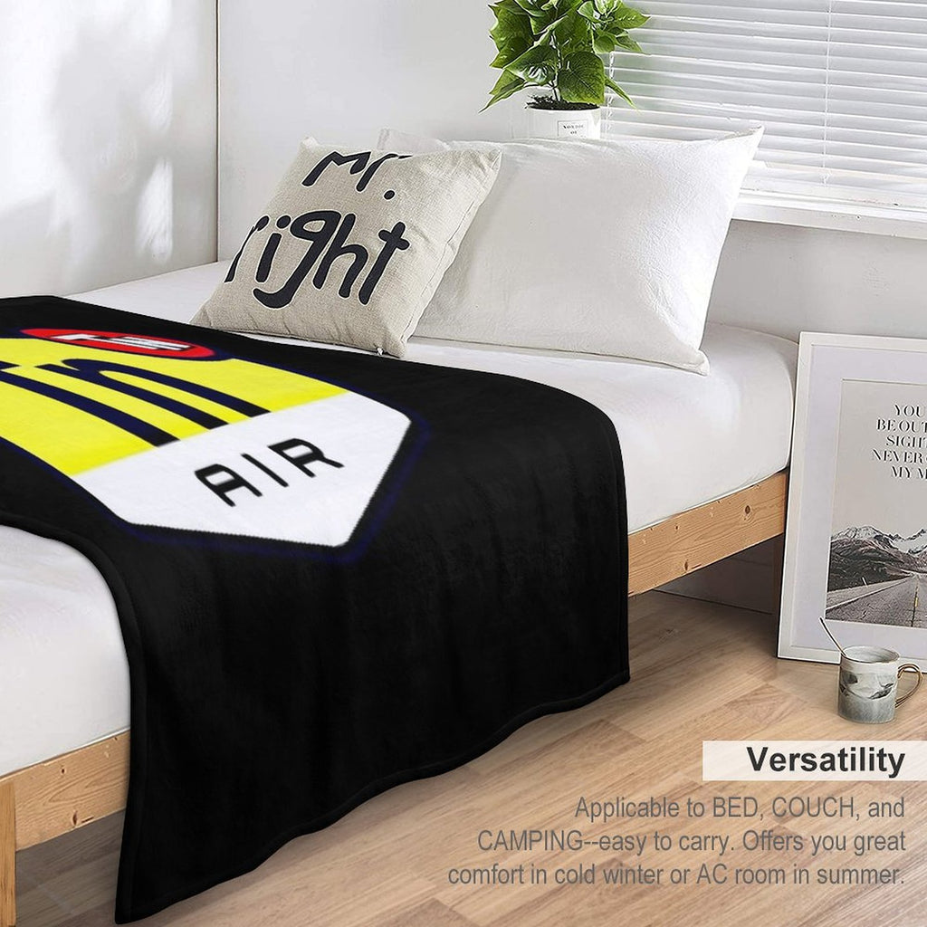 NIKE TN FAKE T-shirts, Sweatshirts And Stickers NIKE Essential T-Shirt Durable Throw Blanket