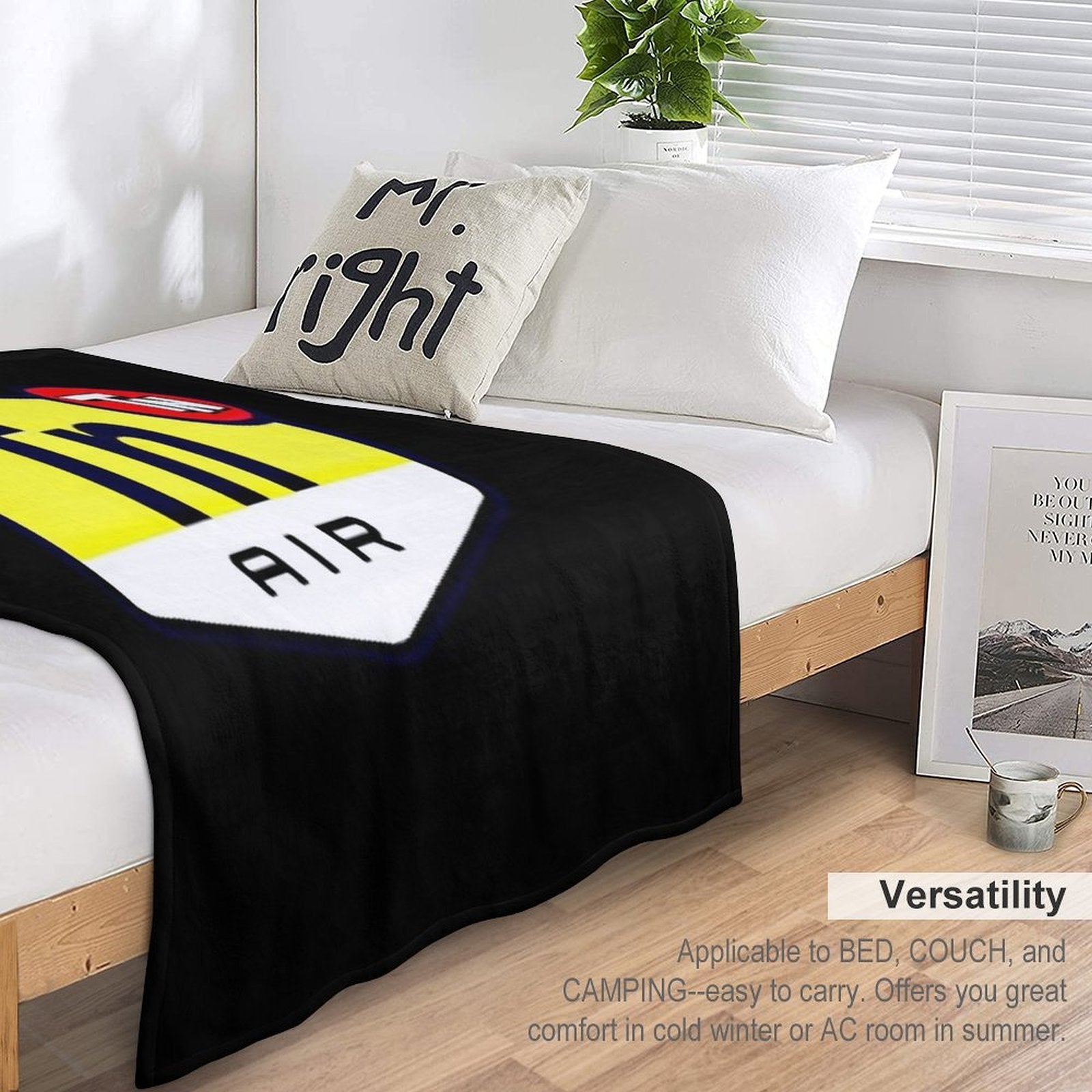 NIKE TN FAKE T-shirts, Sweatshirts And Stickers NIKE Essential T-Shirt Durable Throw Blanket