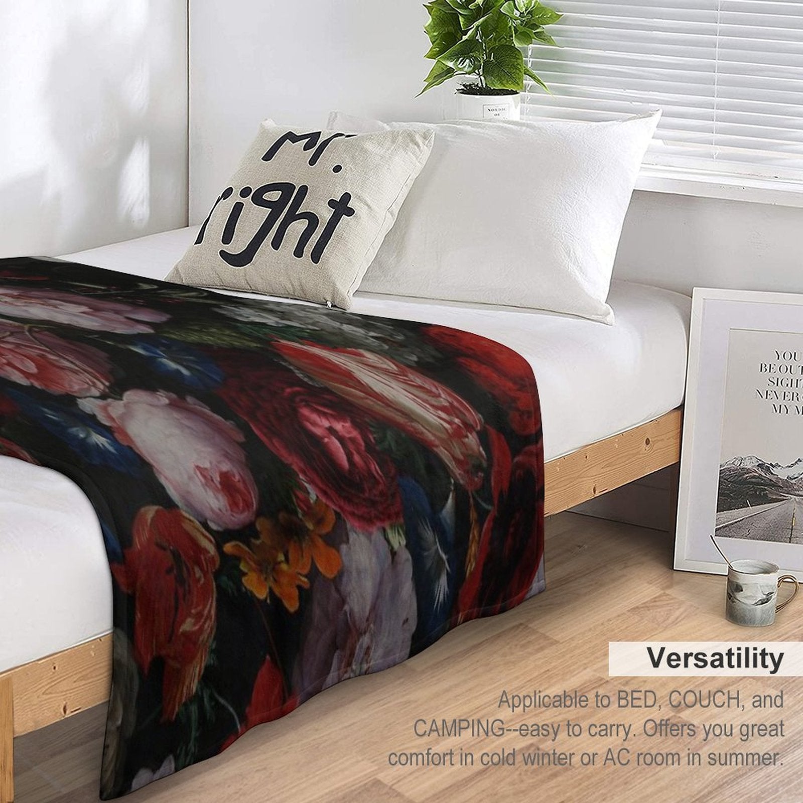 Dutch Midnight Garden I Botanical Night  Nightgarden Machine-washable Throw Blanket