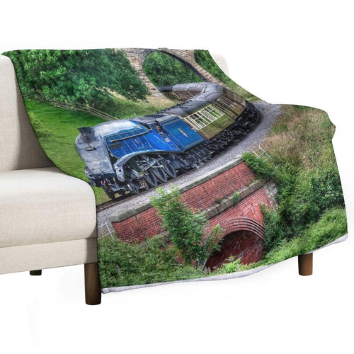 60007 Sir Nigel Gresley Locomotive Easy Care Throw Blanket