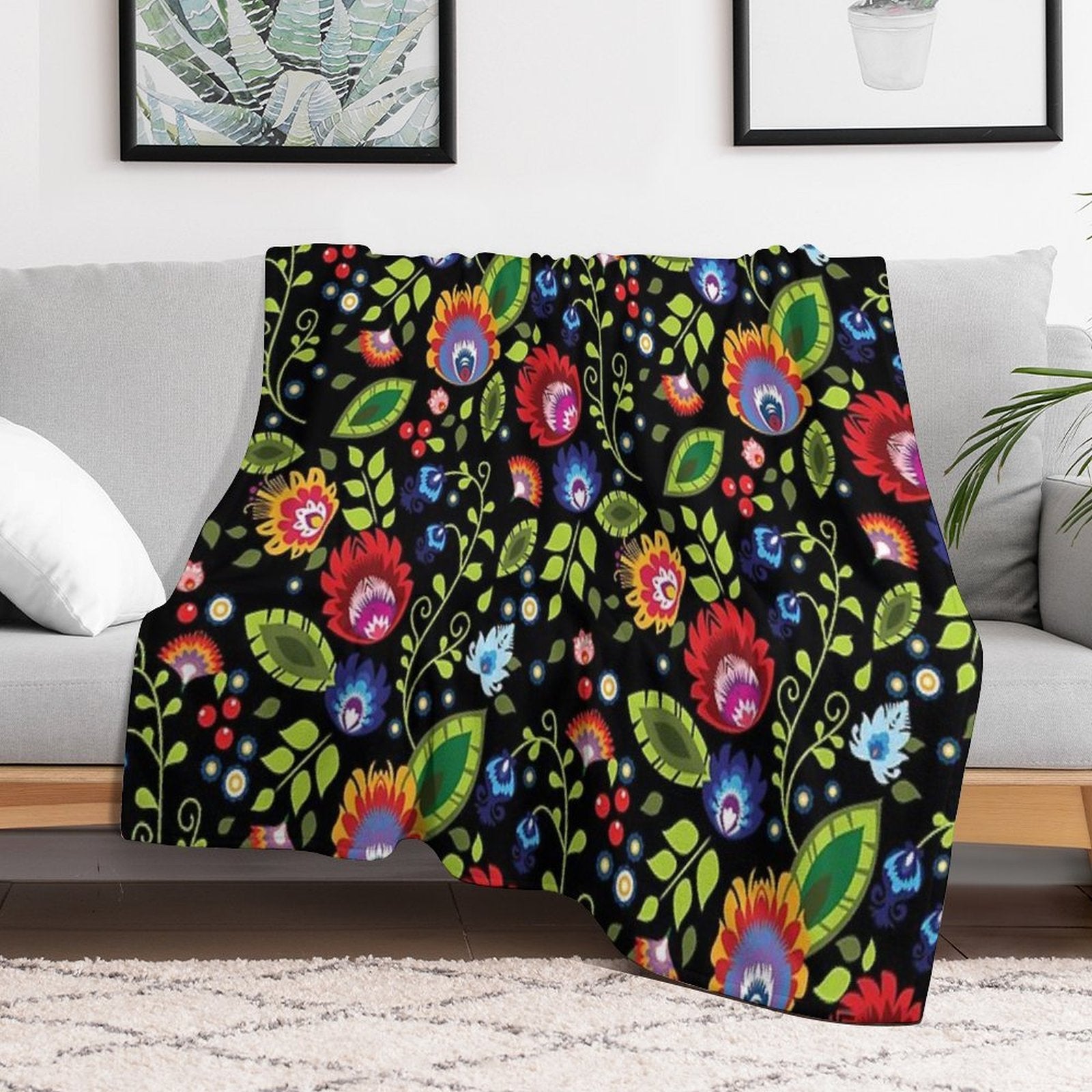 Polish Folklore - Beautiful Composition on Black Comfort Throw Blanket