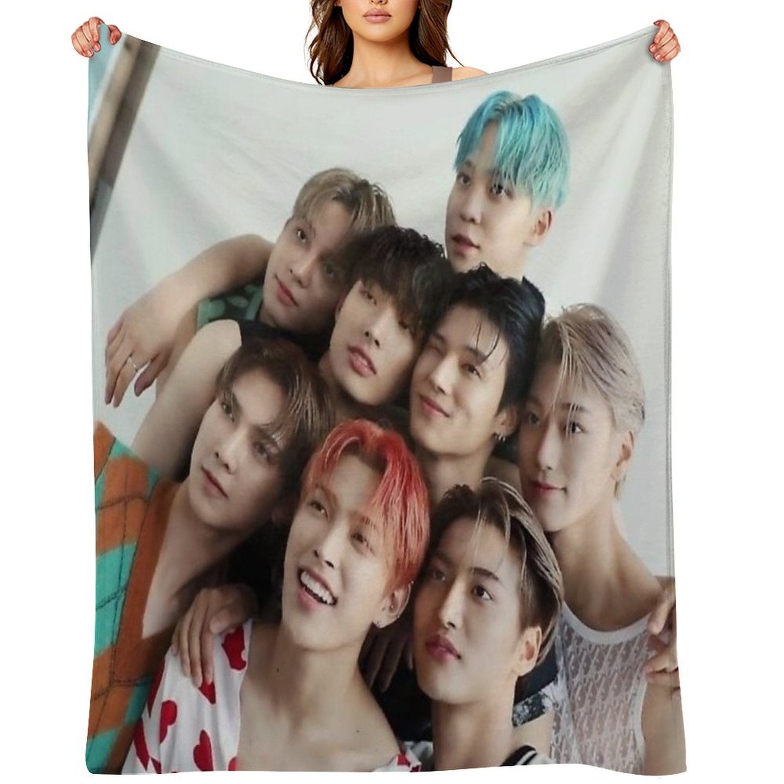 Ateez Comfort Throw Blanket