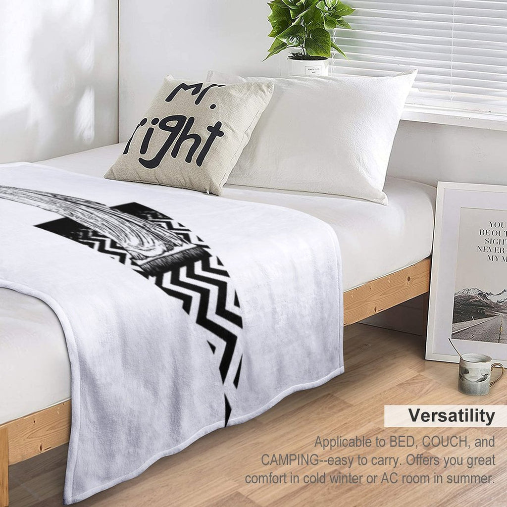 Black Lodge Venus One Quick-dry Throw Blanket