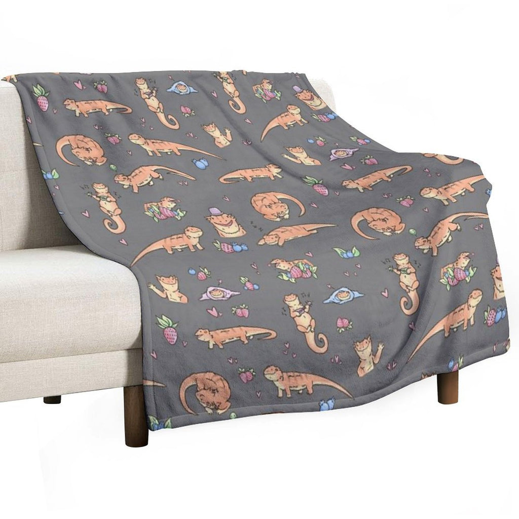 Dragons And Berries Machine-washable Throw Blanket