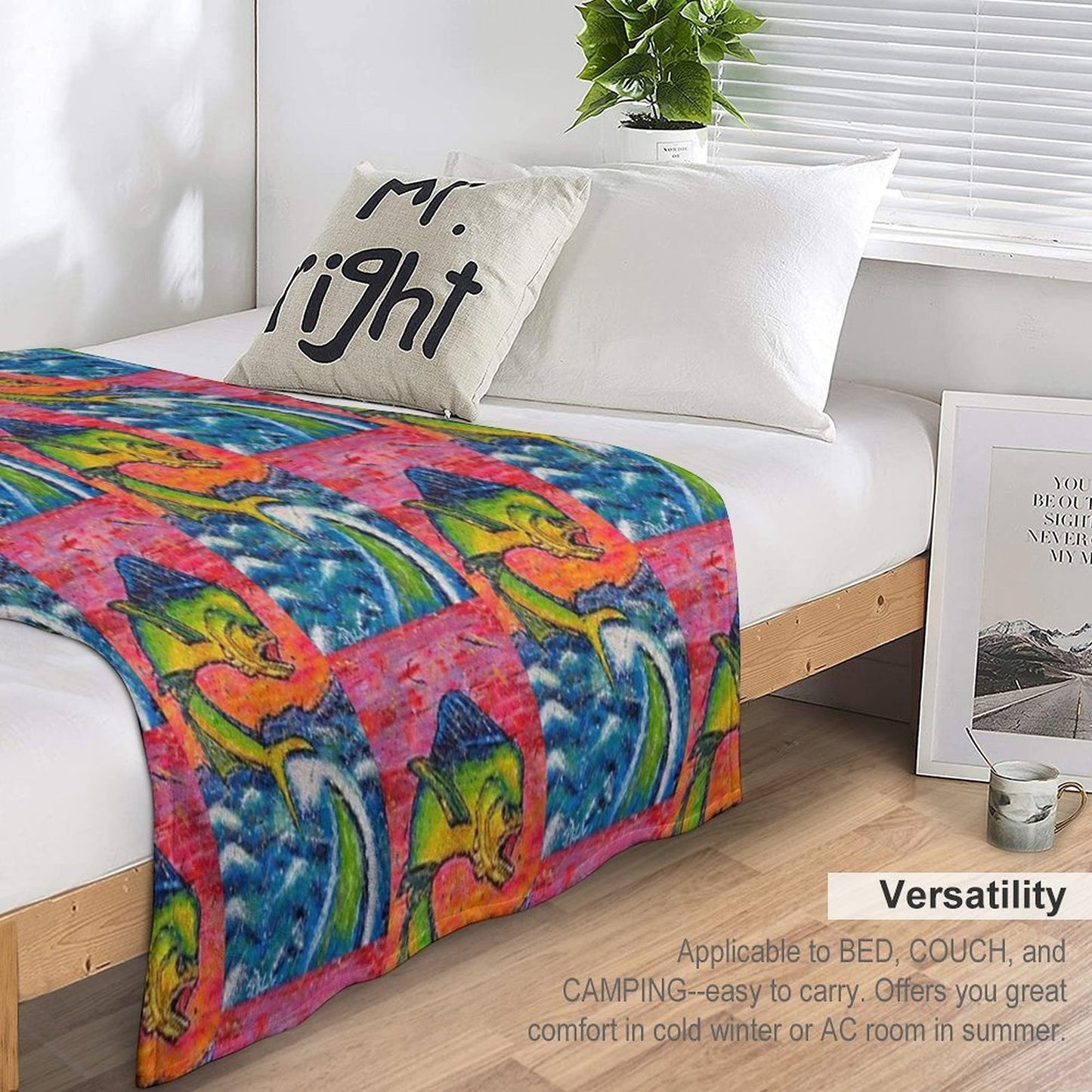 Free Mahi-mahi Comfort Throw Blanket
