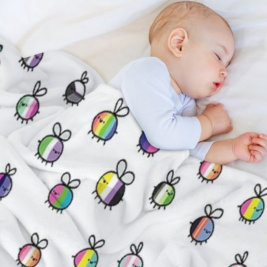 Bees Lightweight Throw Blanket