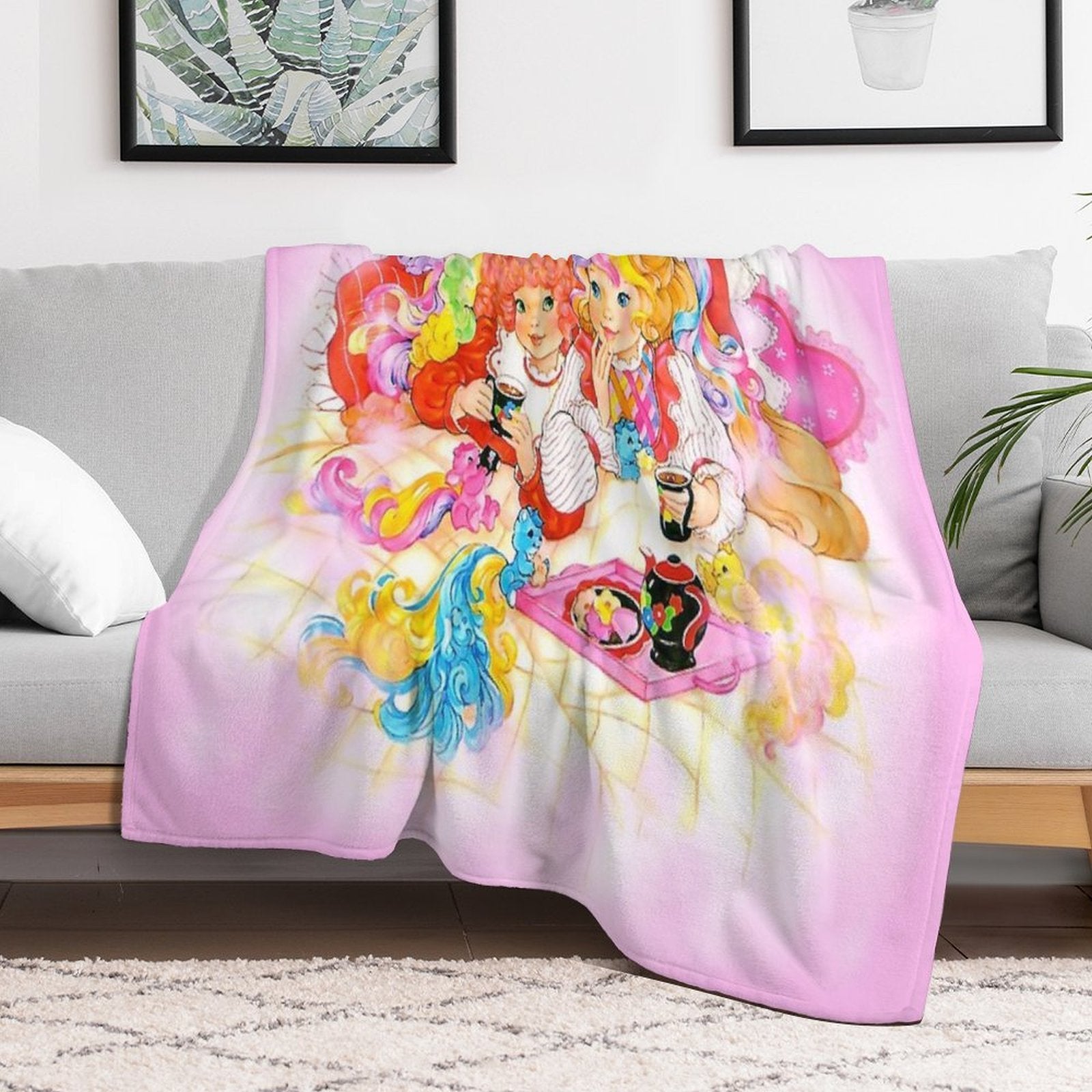 Lady Lovely Locks Best Friends Forever Machine-washable Throw Blanket
